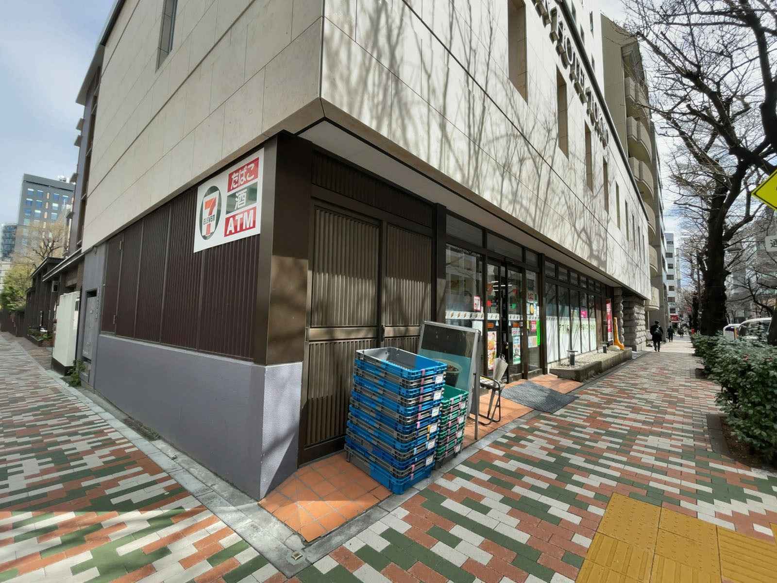 徒歩1分のセブン-イレブン 日本橋兜町店