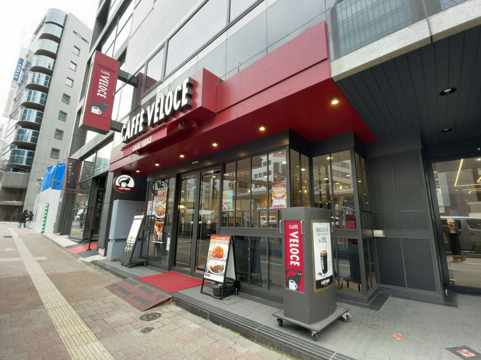 徒歩1分のカフェ・ベローチェ 銀座一丁目店