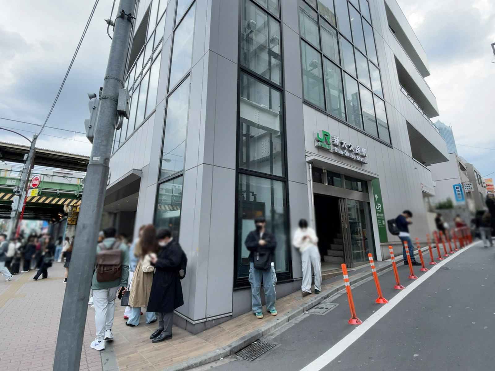 「新大久保駅」もアクセス可能