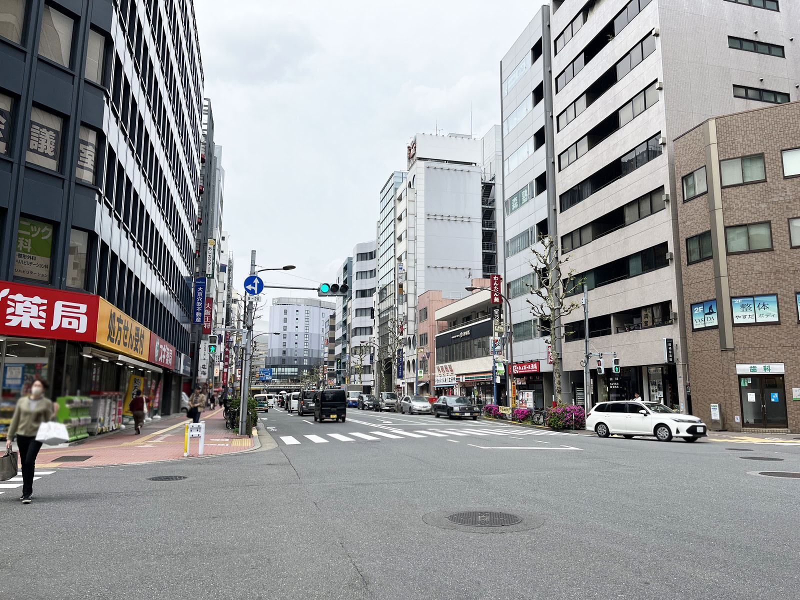 JRE東五反田一丁目ビル前面のソニー通り