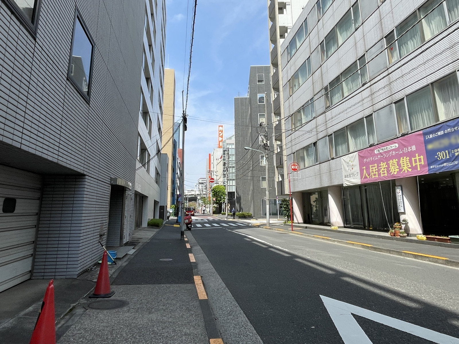 ACN日本橋ビル前面の通り