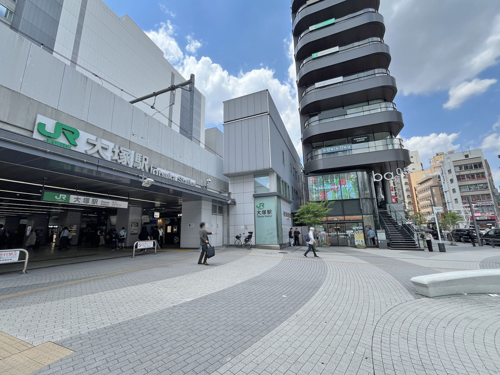 最寄りの「大崎駅」