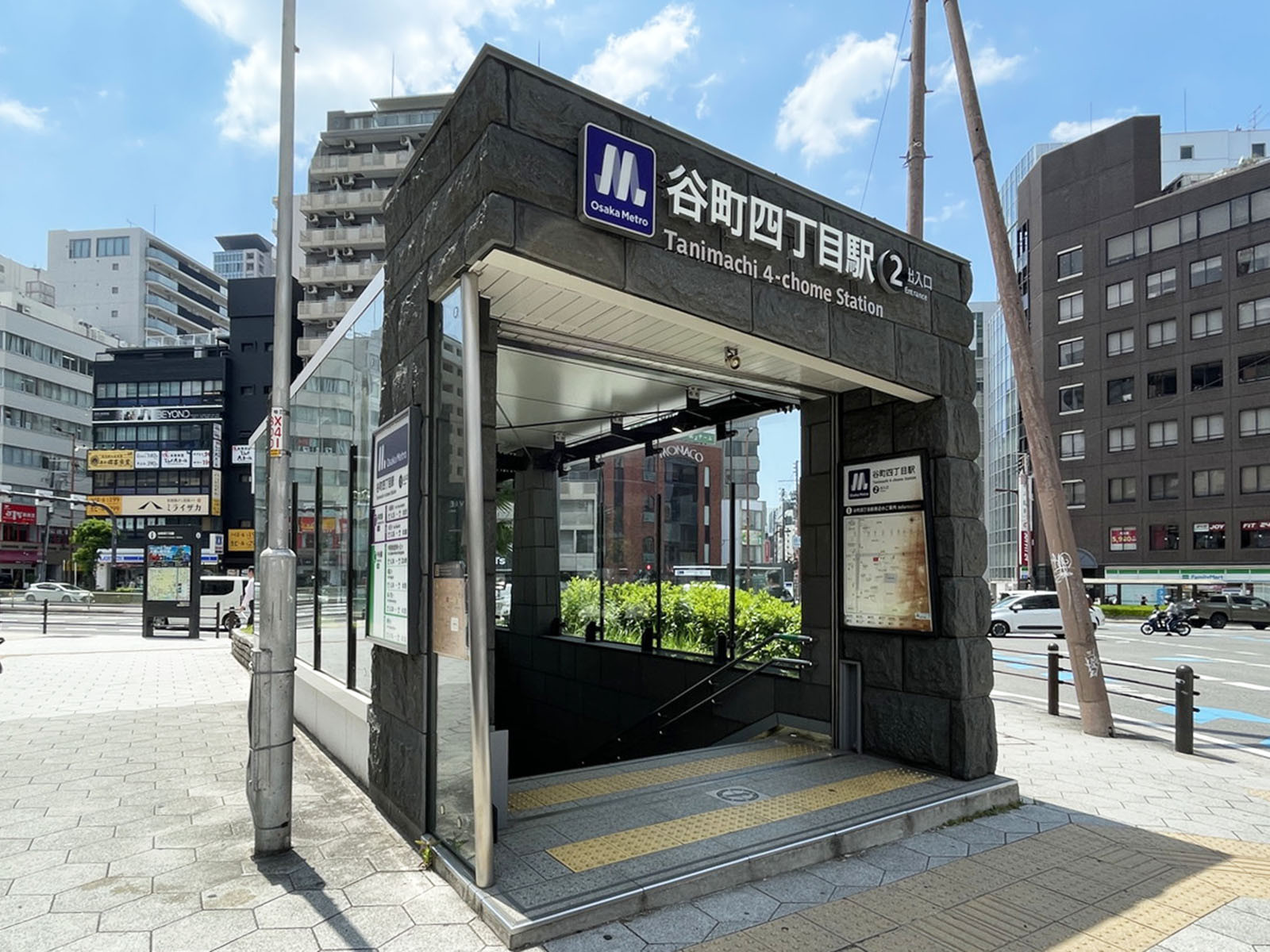 最寄りの「谷町四丁目駅」