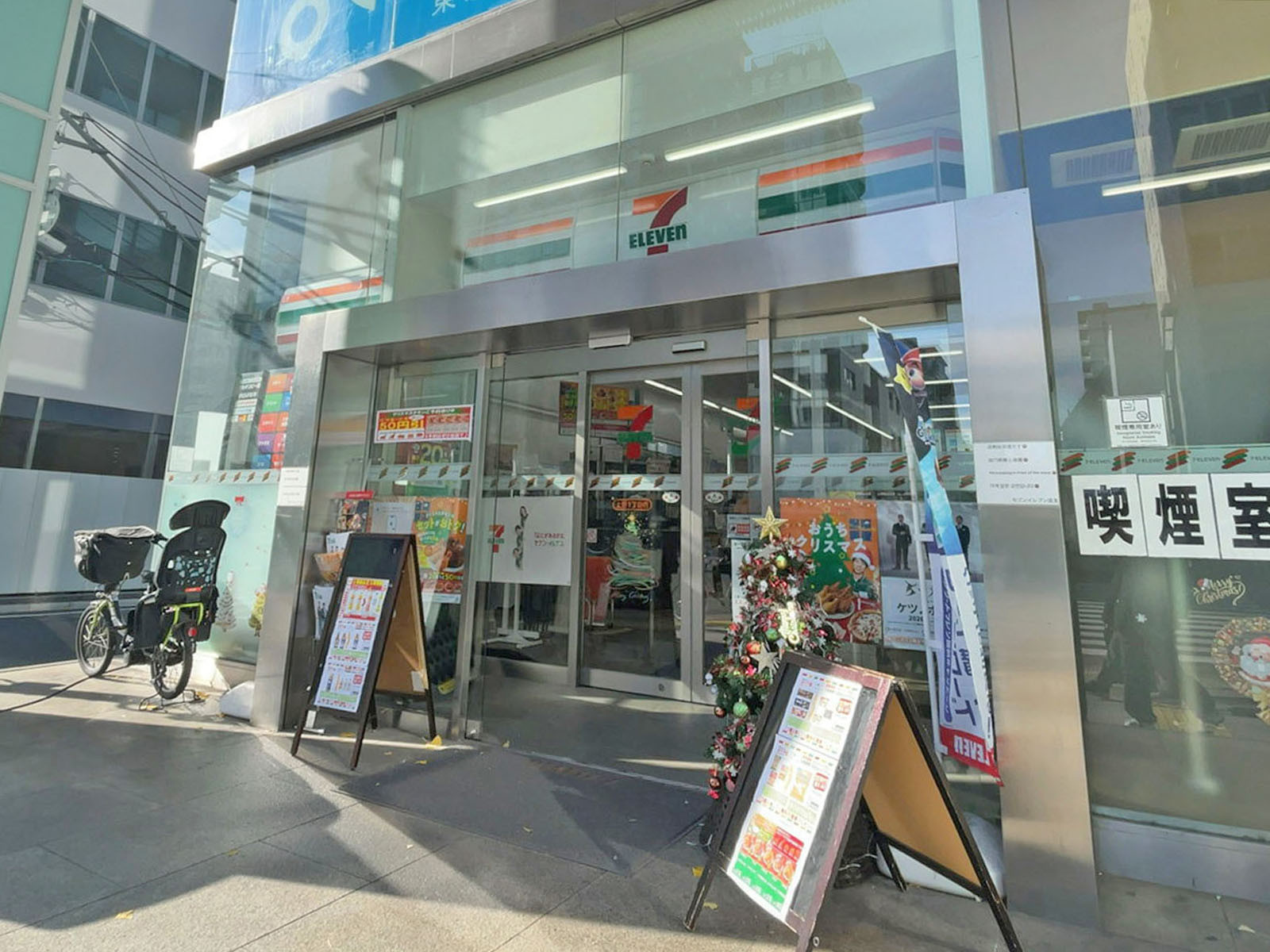 徒歩1分のセブン-イレブン 上野1丁目店