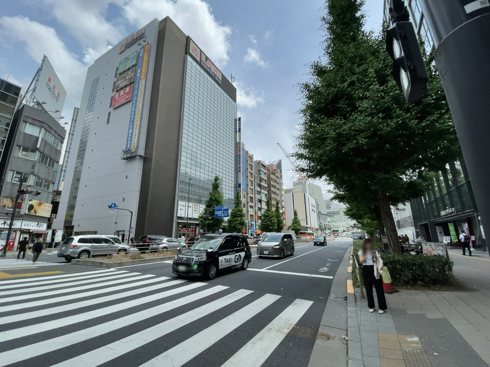 至近の甲州街道