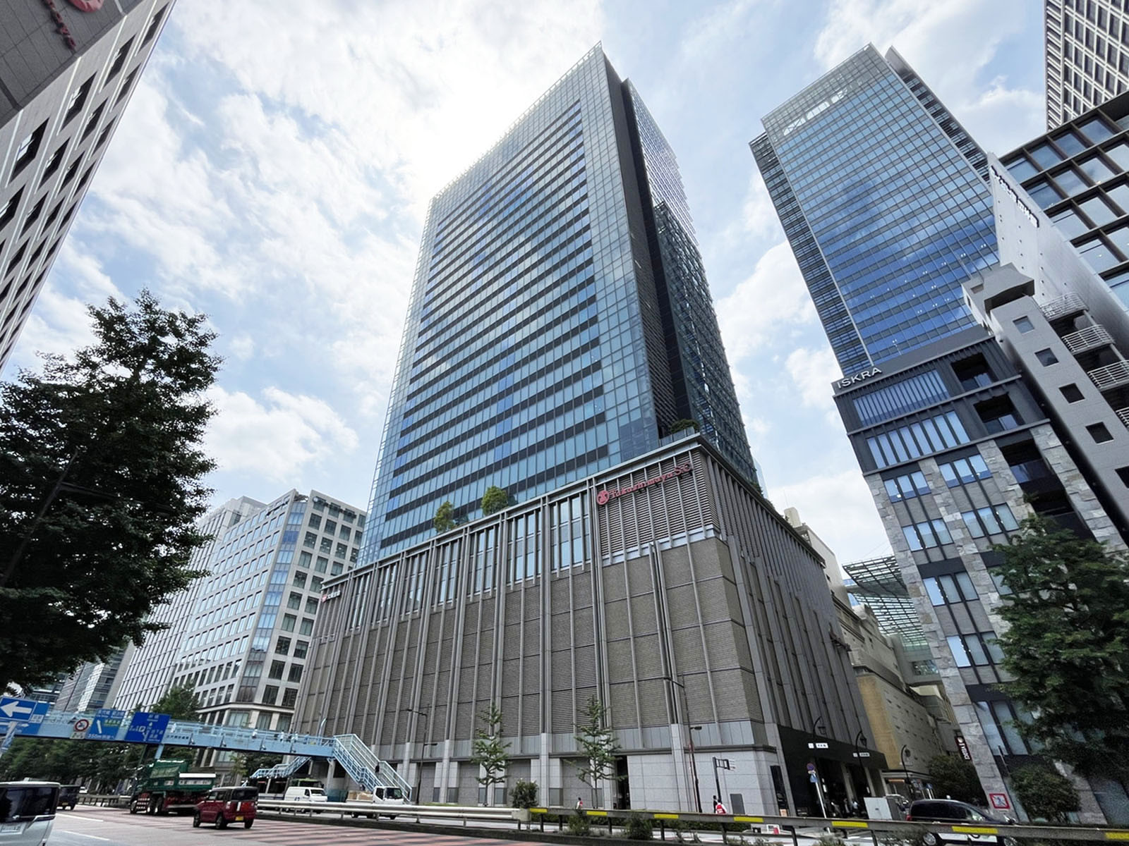 近くの日本橋髙島屋S.C. 東館