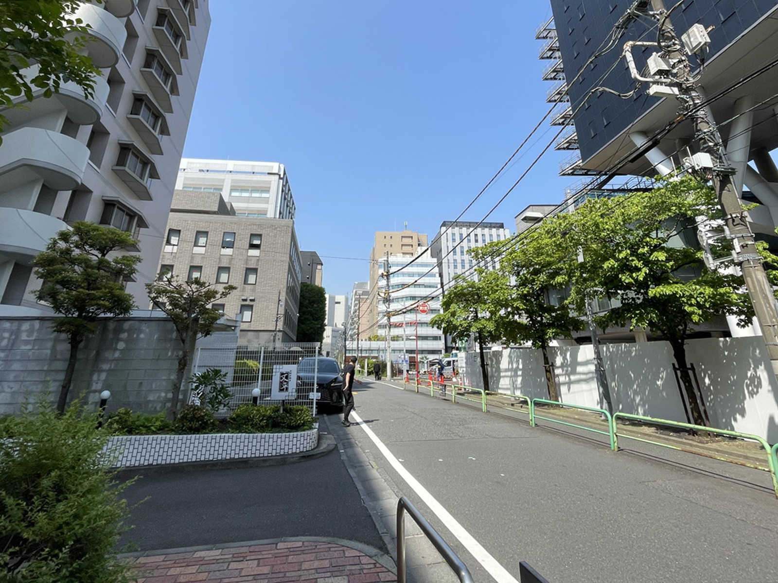 二番町センター前面の通り