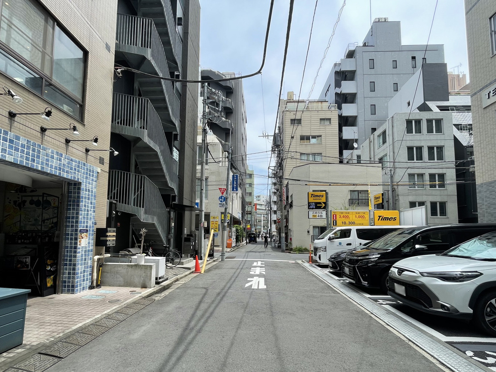 天翔オフィス水道橋前面の通り