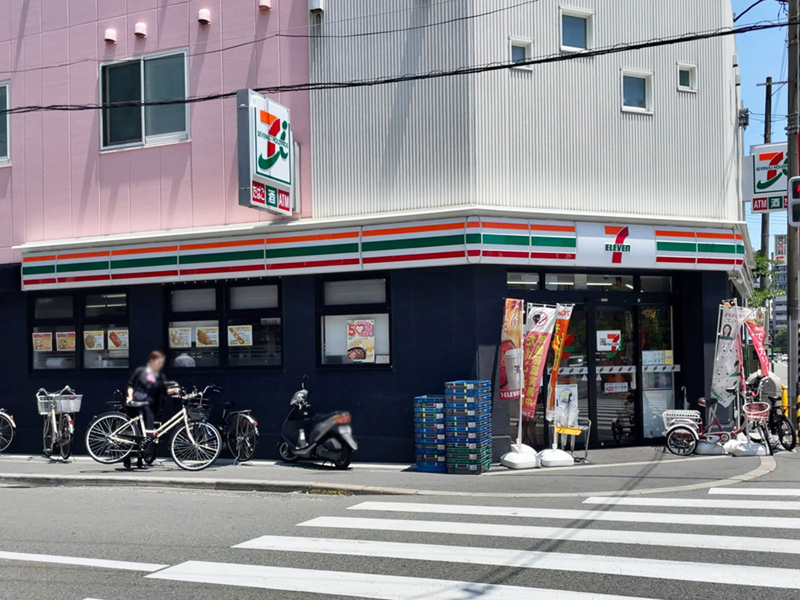向かいにあるセブン-イレブン 大阪天満3丁目店