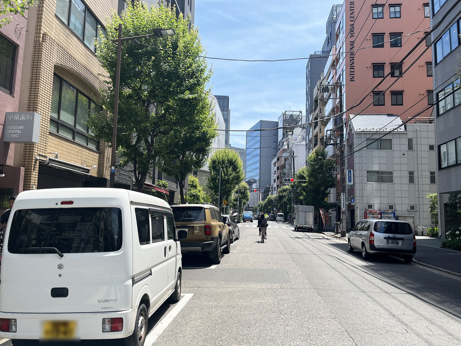 CIRCLES神保町2前面の錦華通り