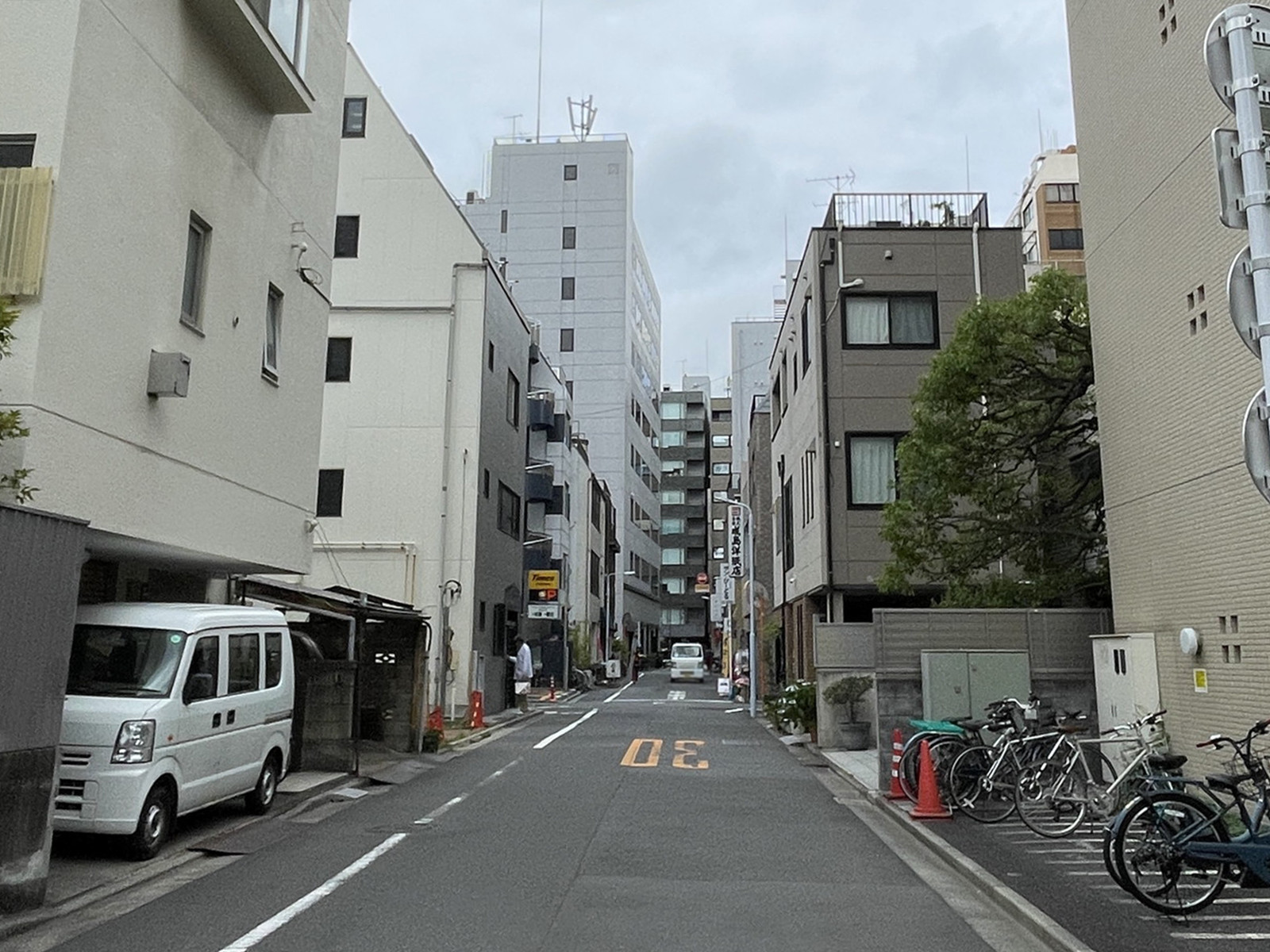 浅草橋MSビル前面の通り