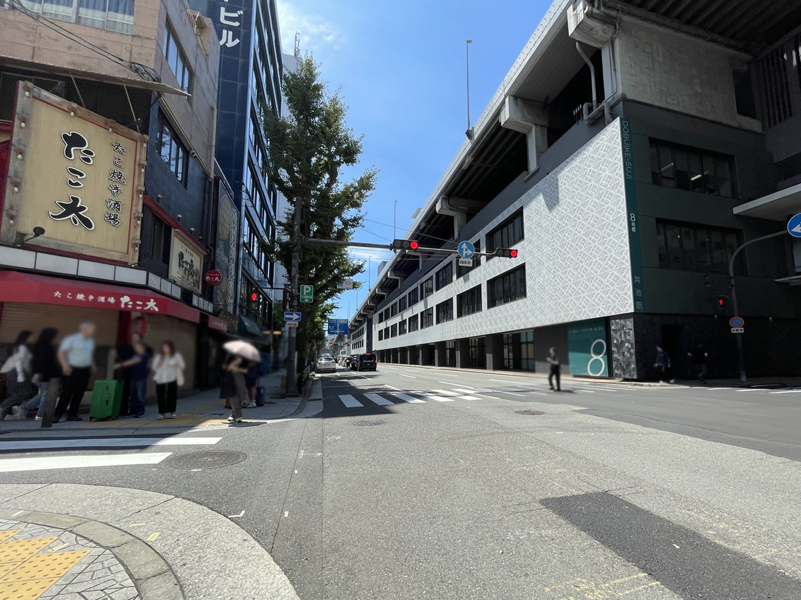 船場大西ビル前面の通り