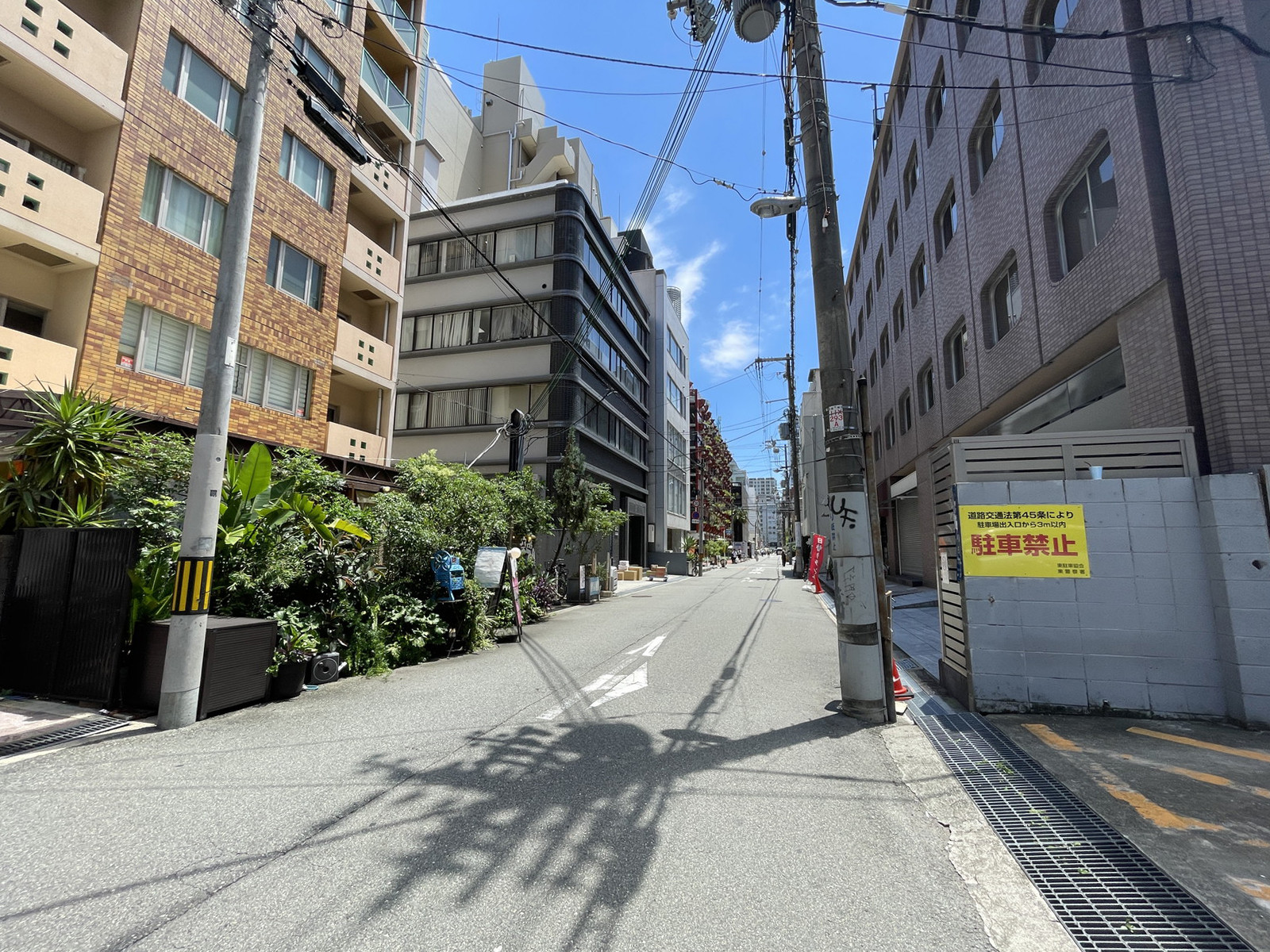 KUS博労町前面の通り
