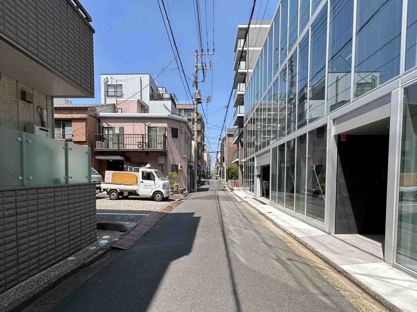 オーデリック墨田ビル前面の通り
