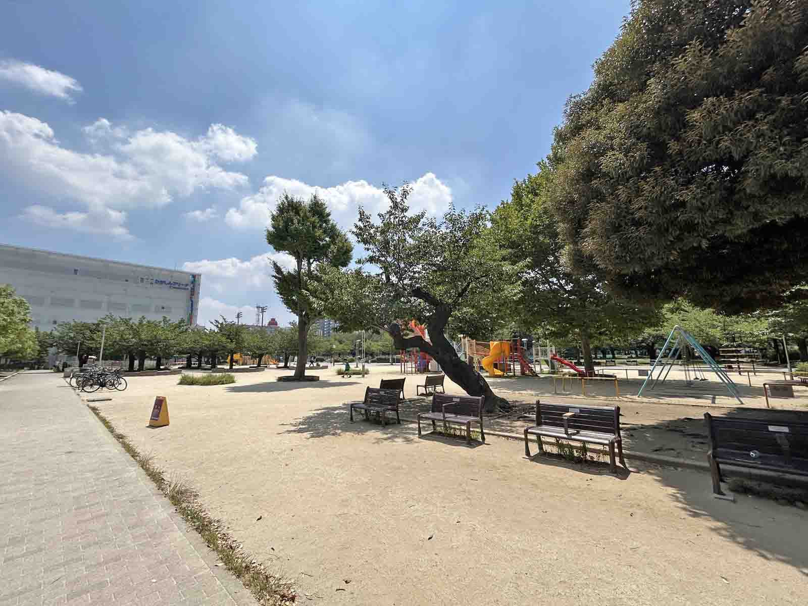 近くの錦糸公園