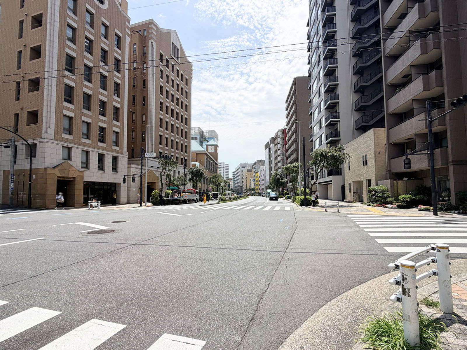 TRANS-EBISU／KHO前面の明治通り