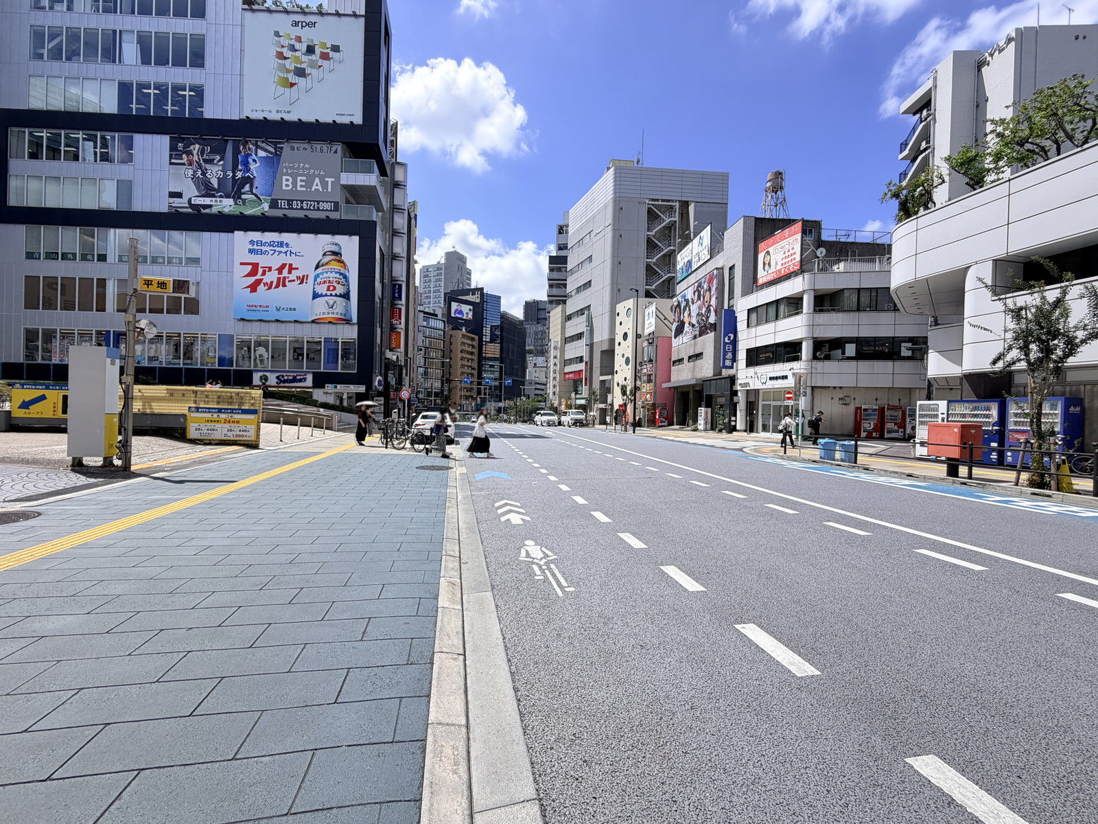 近くのスタジアム通り