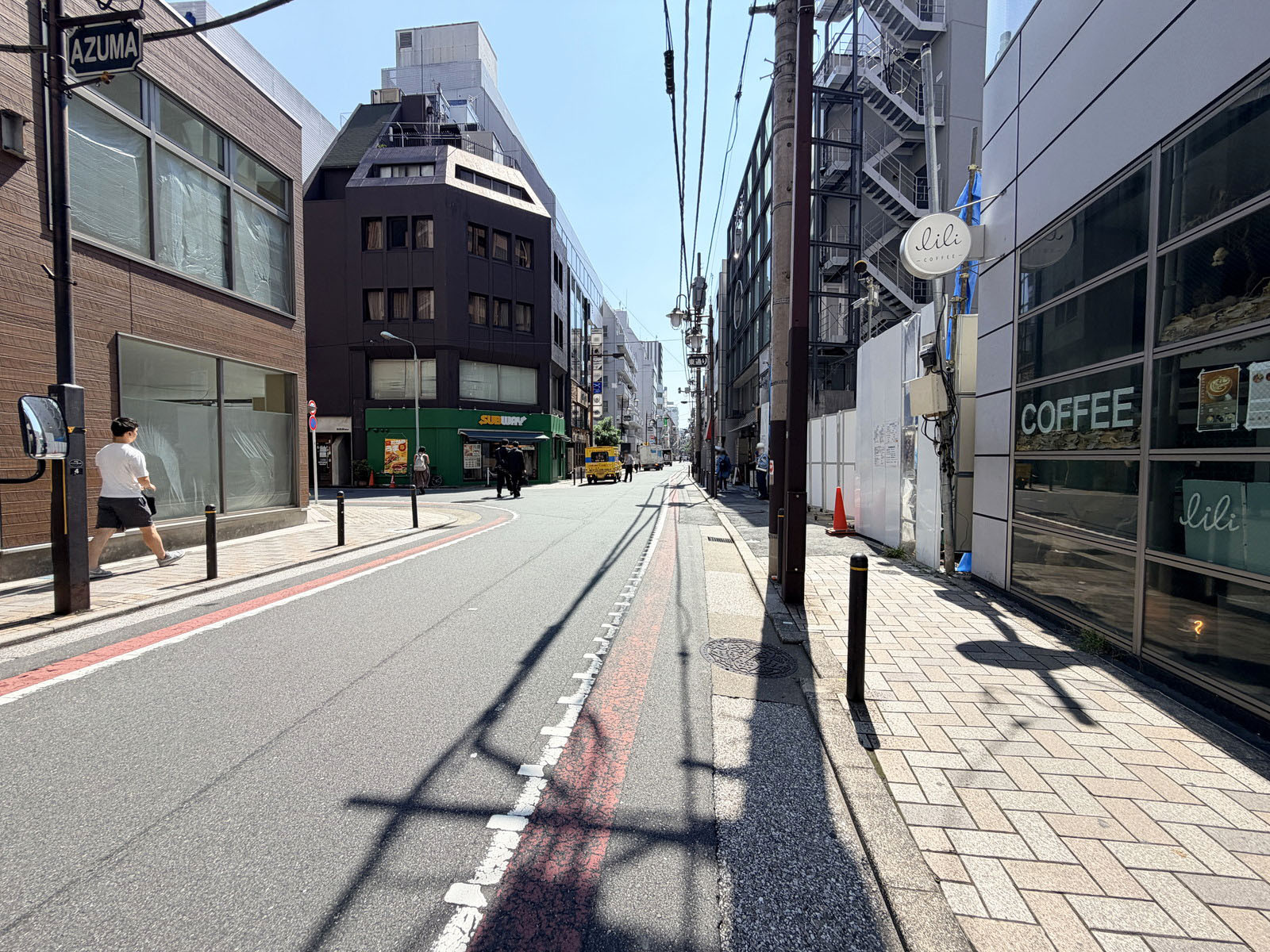 MASHITA5前面の東通り