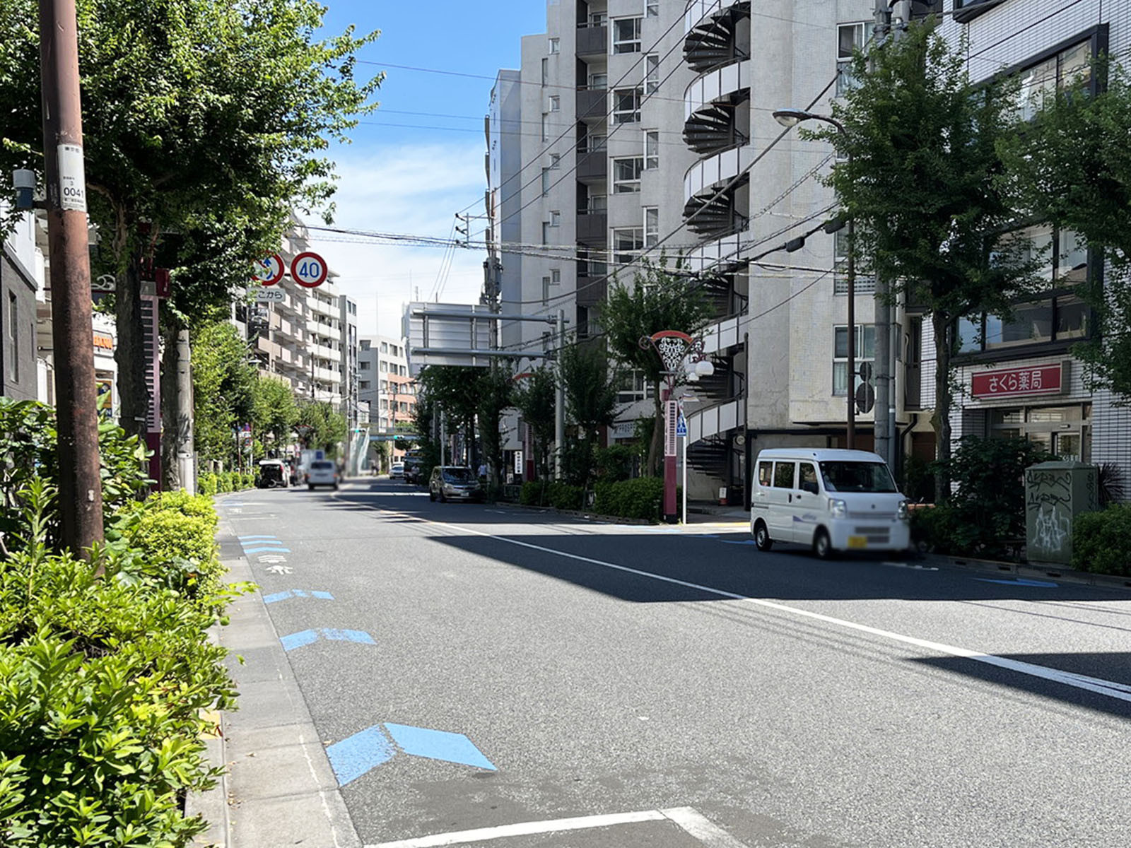 京阪世田谷ビル前面の世田谷通り