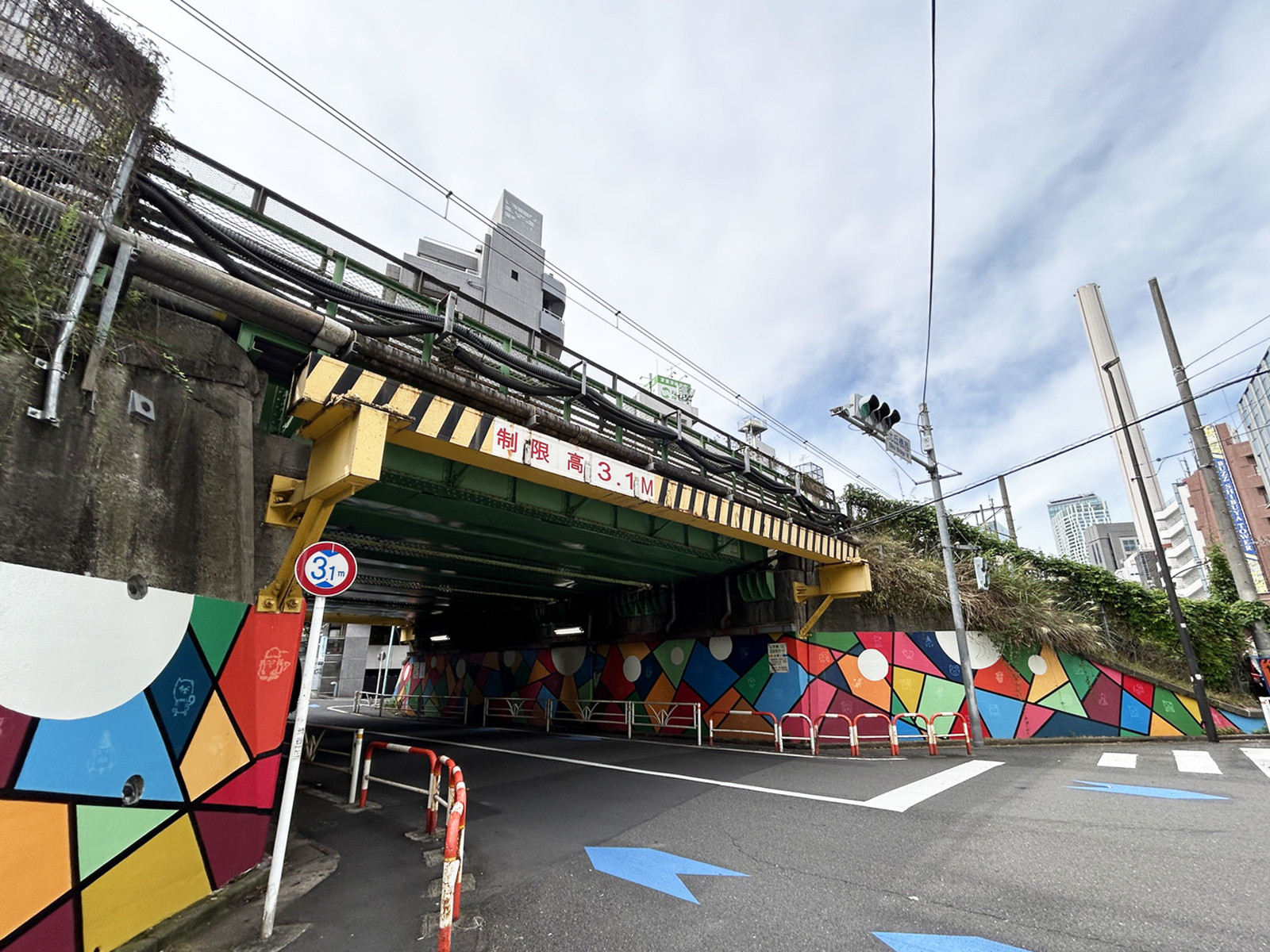 向かいの線路