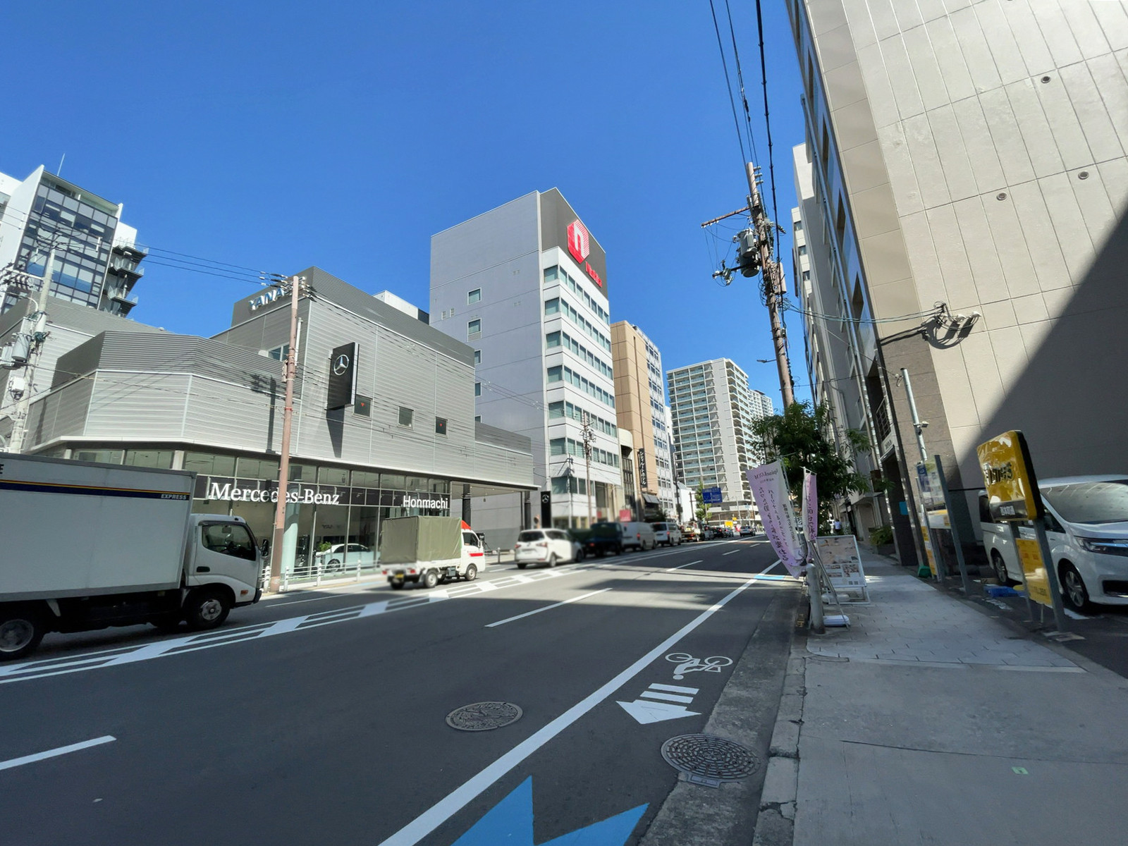 SONO西本町ビル前面の通り