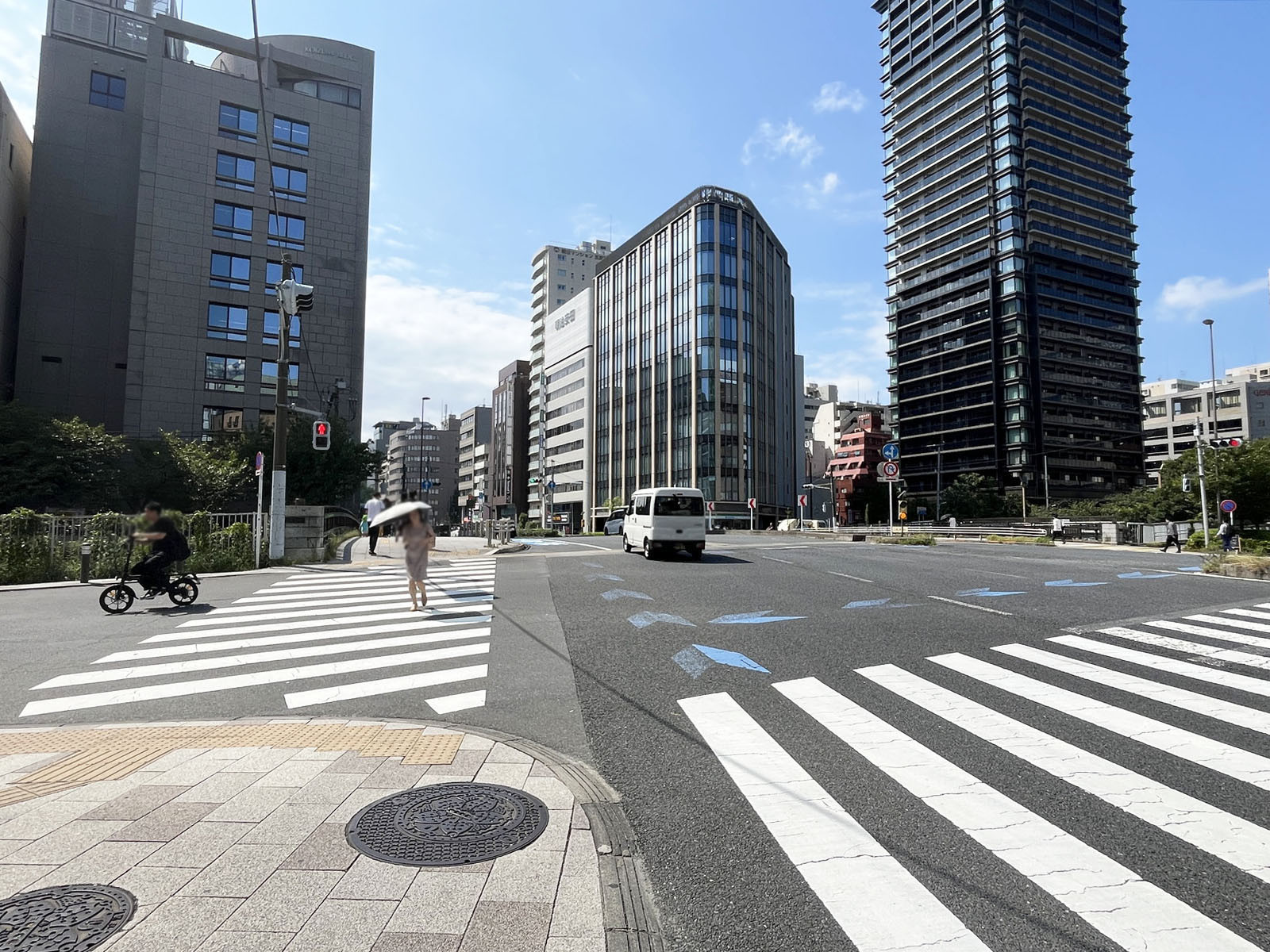 五反田PLACE前面の桜田通り
