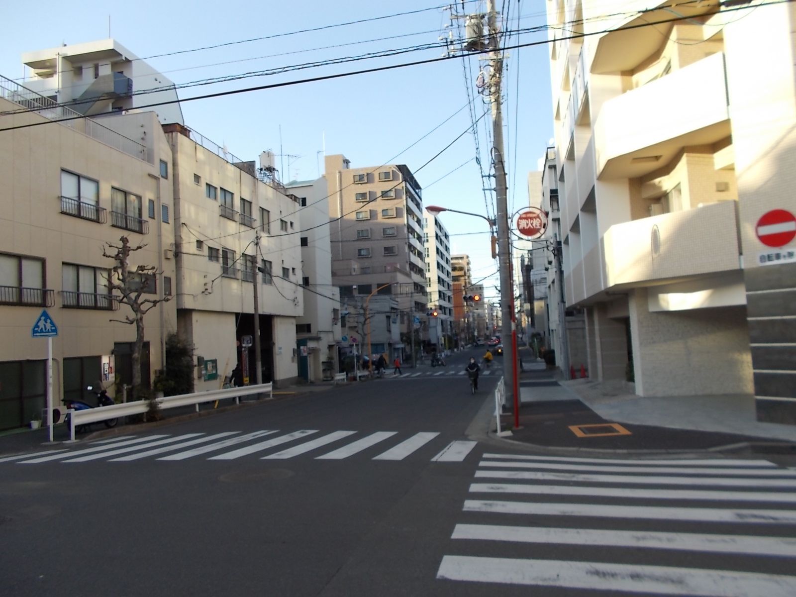 路地裏