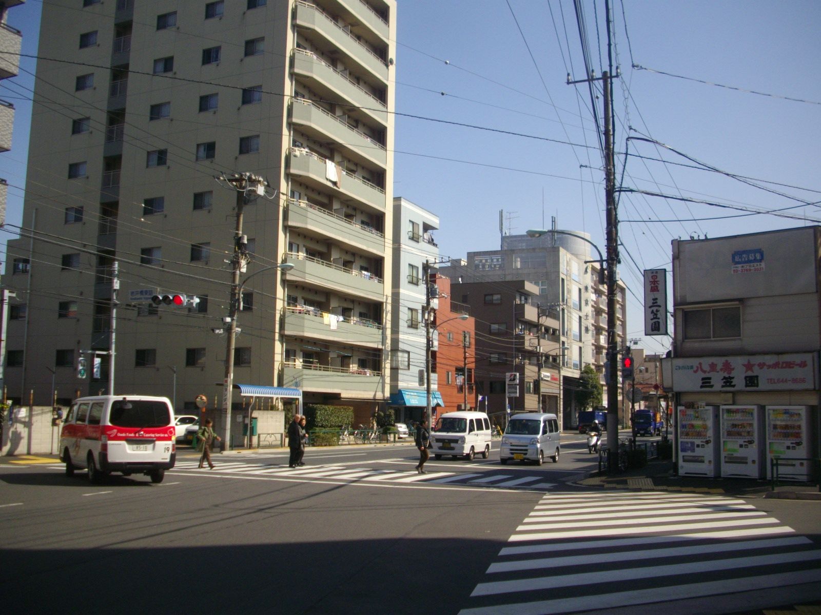 岩井橋東詰交差点