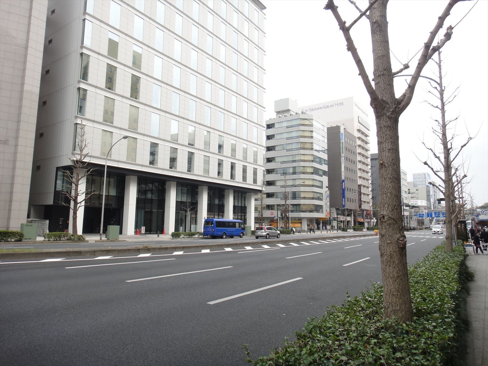 前面は大通り