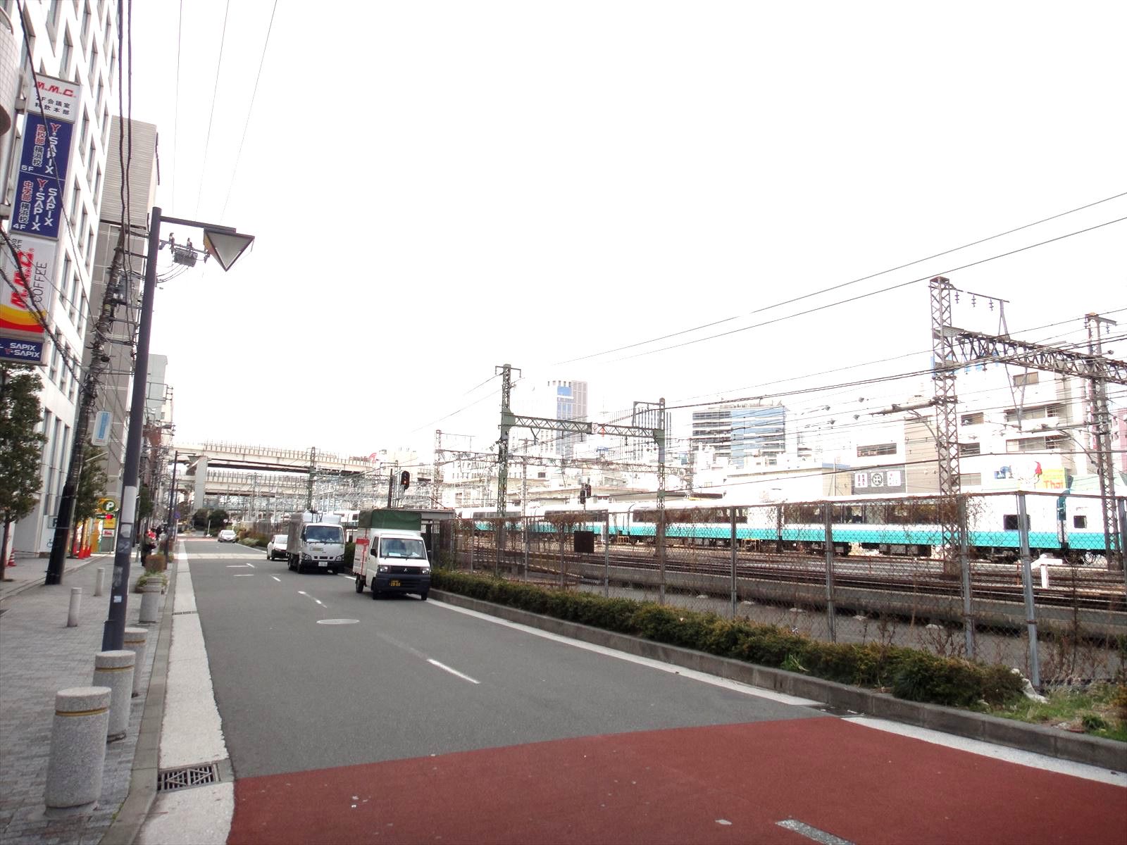 近くを電車が通るエリア
