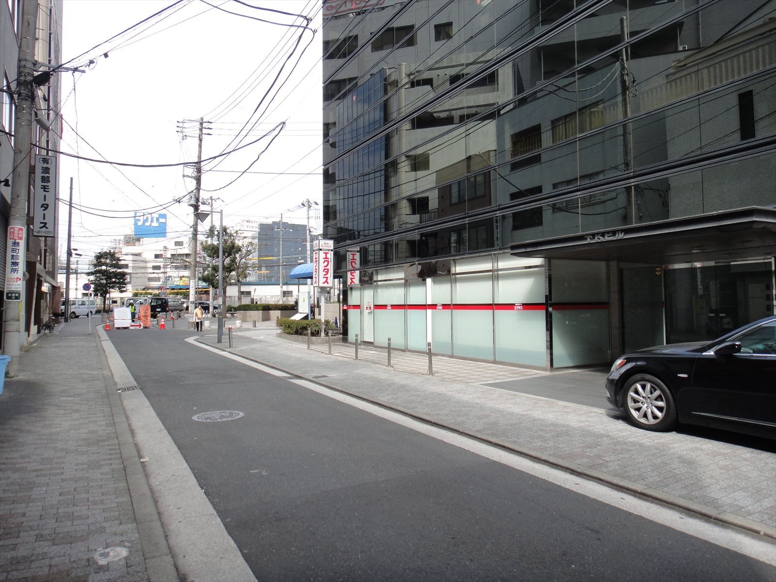 路地に面した立地