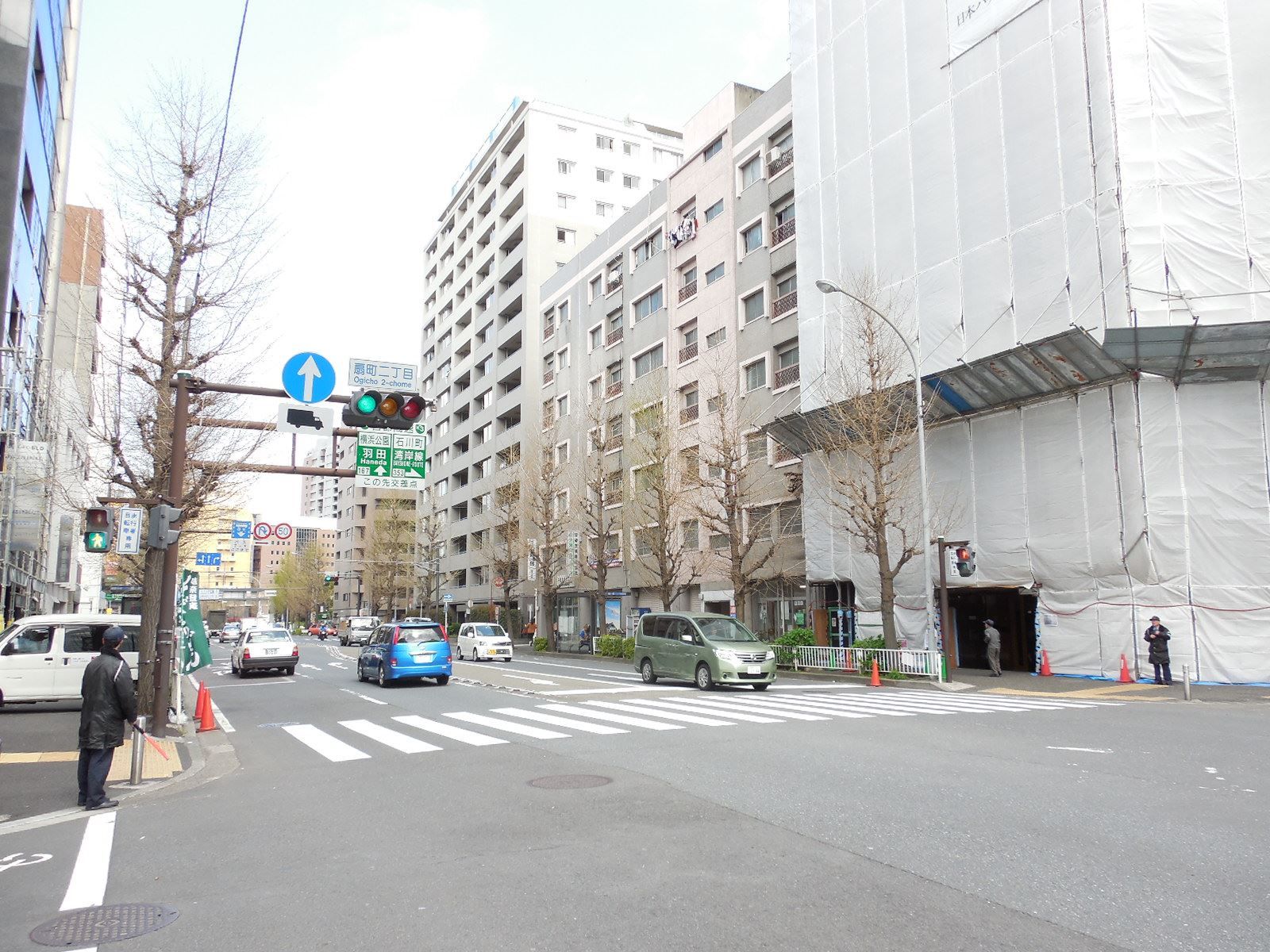 周囲は落ち着いた雰囲気