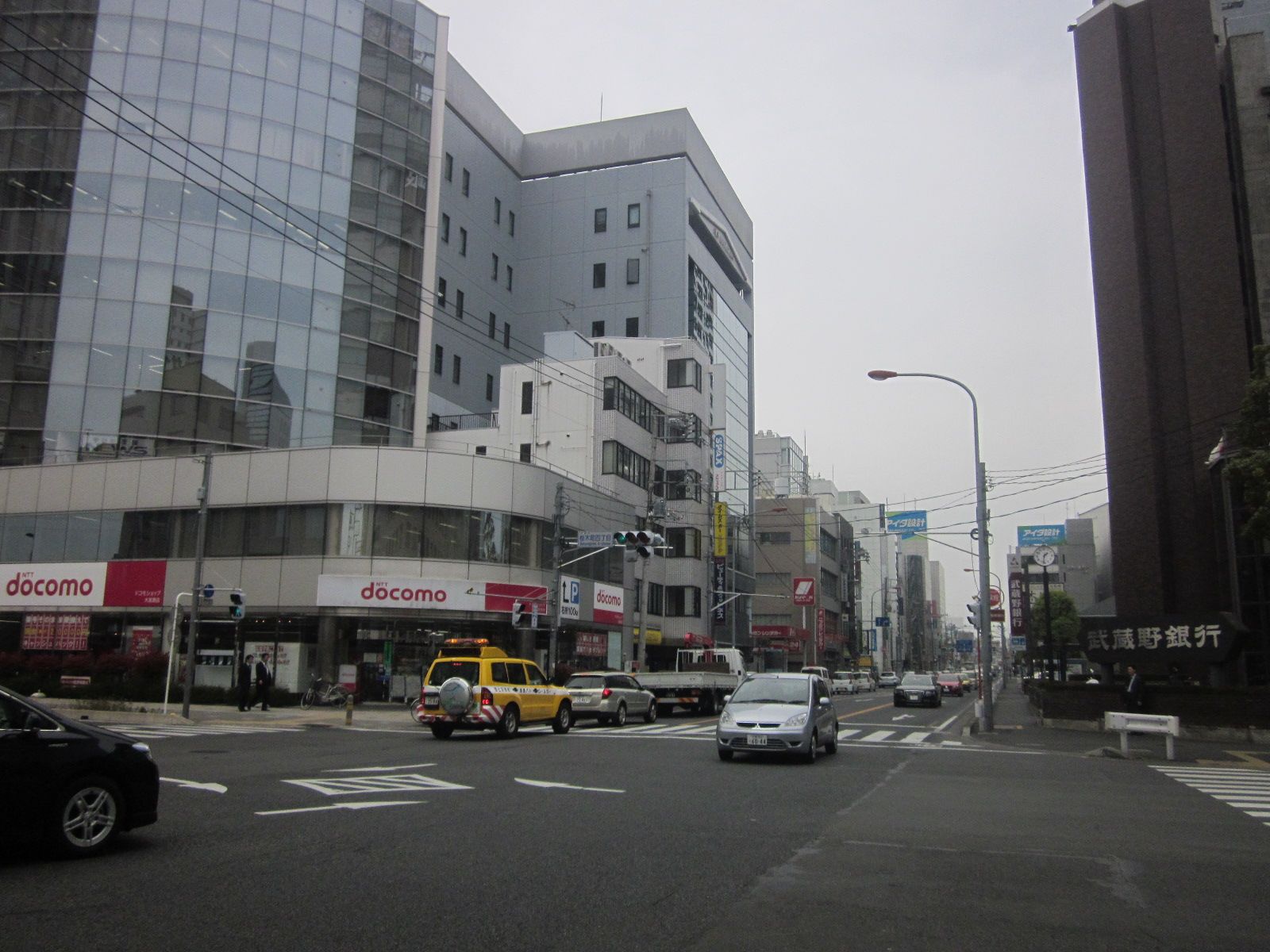 交差点に面した立地
