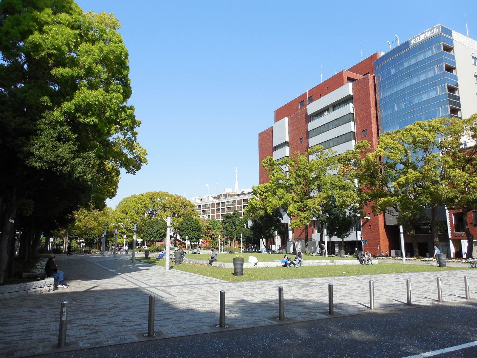 大通り公園近い立地