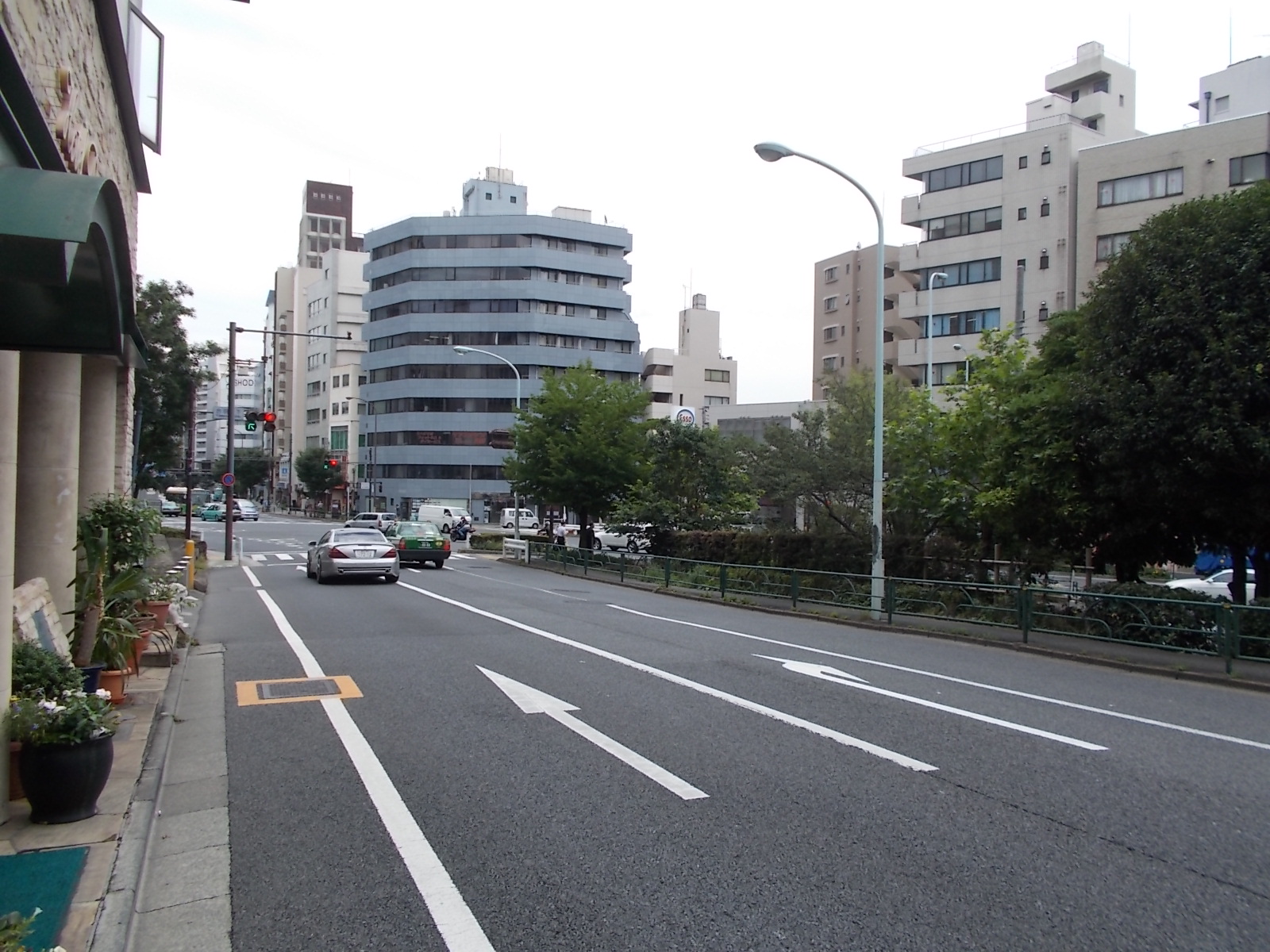 靖国通り近く