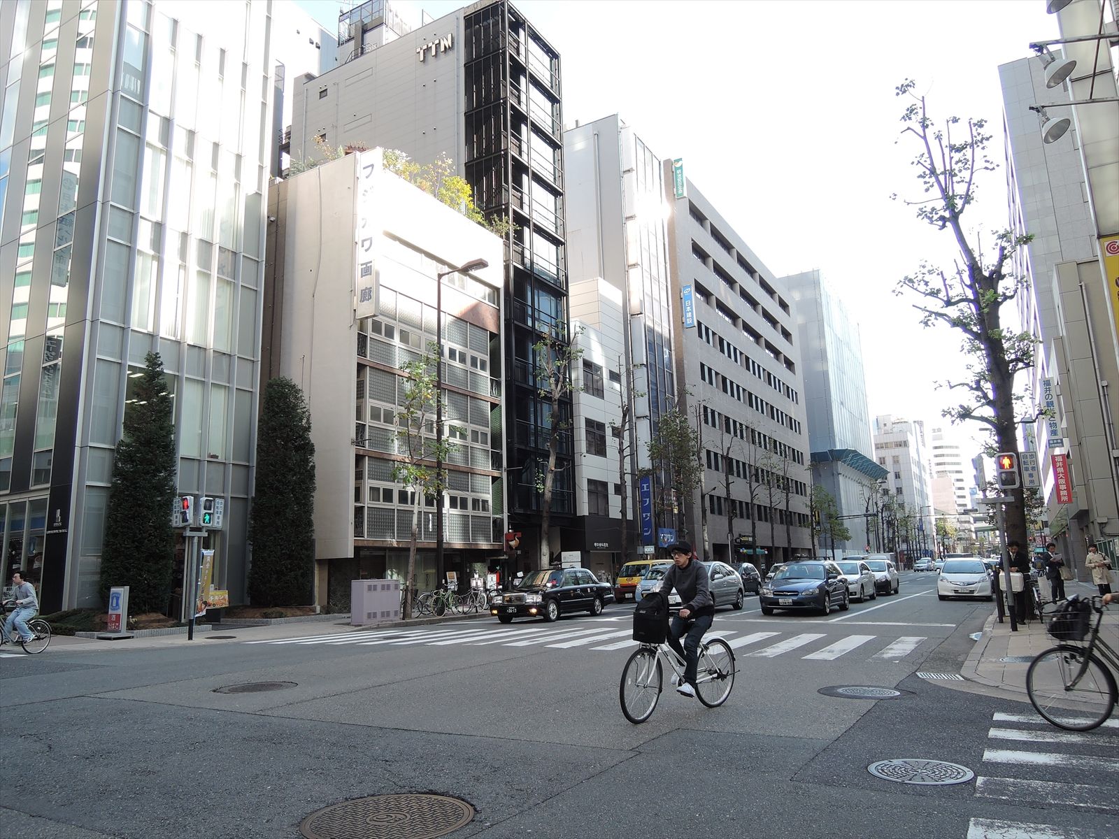 堺筋まですぐ、アクセス便利な立地