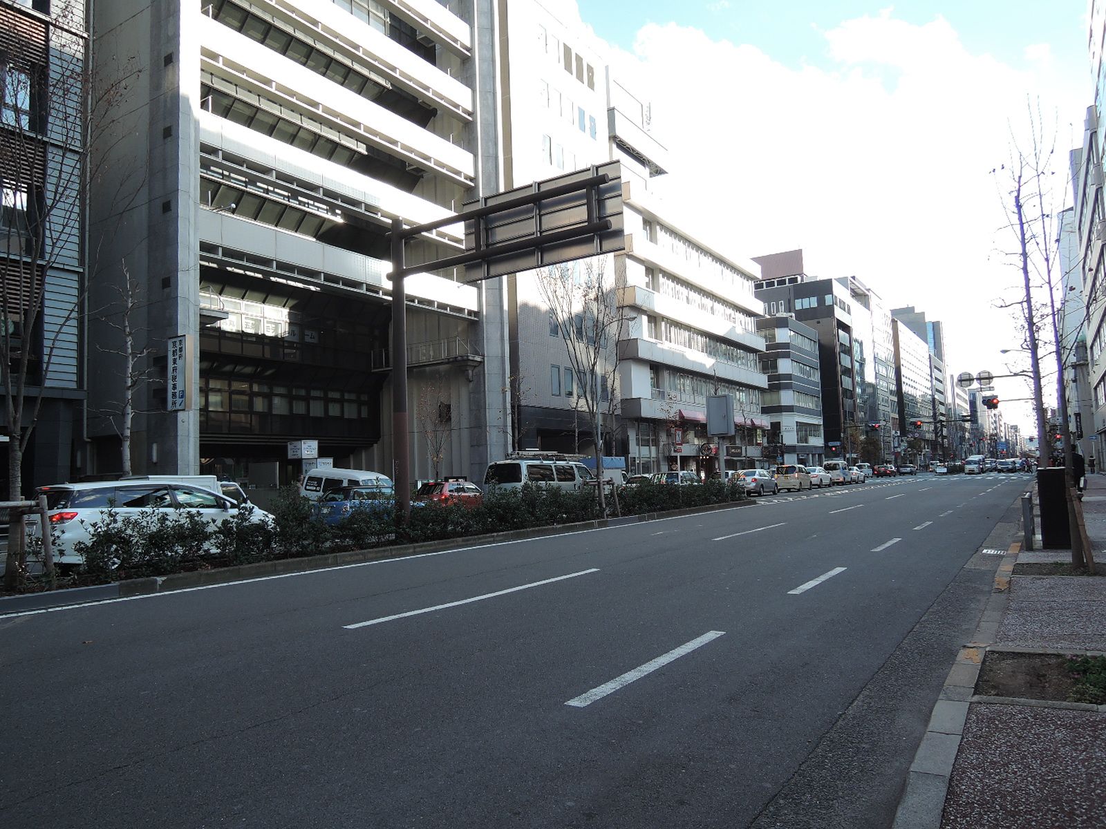 交通量も多い