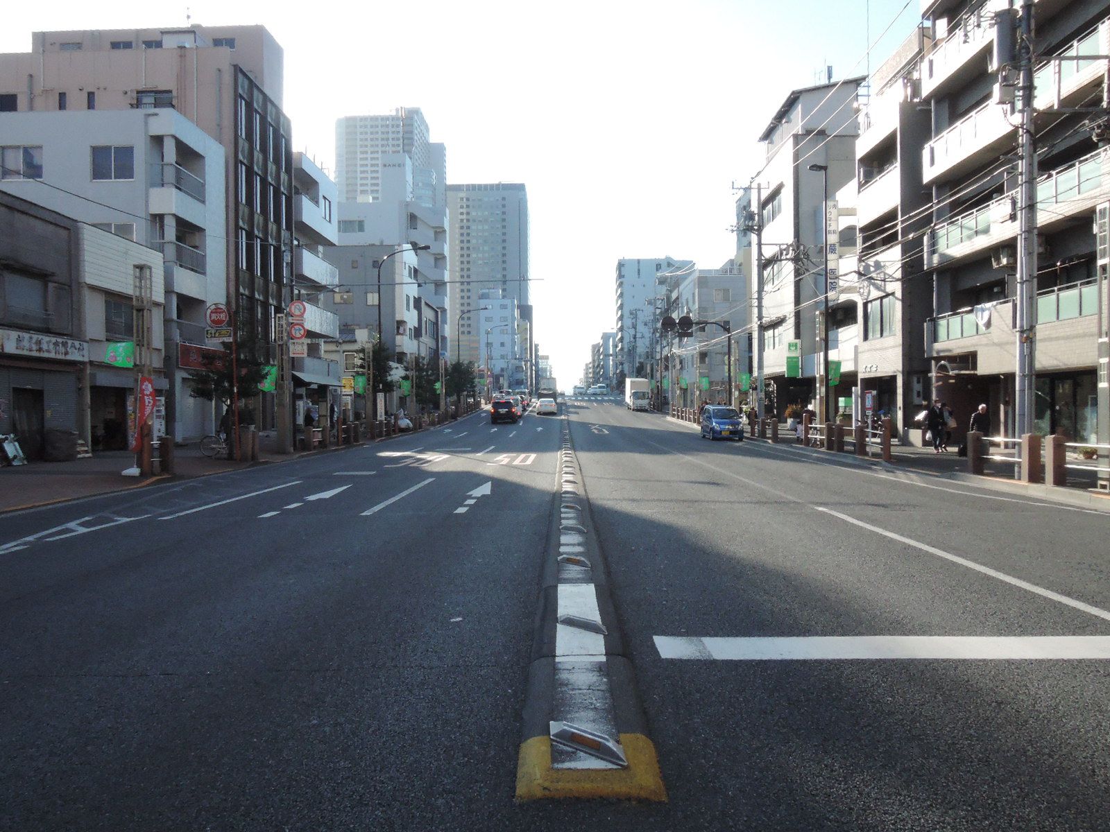 蔵前橋通り沿い