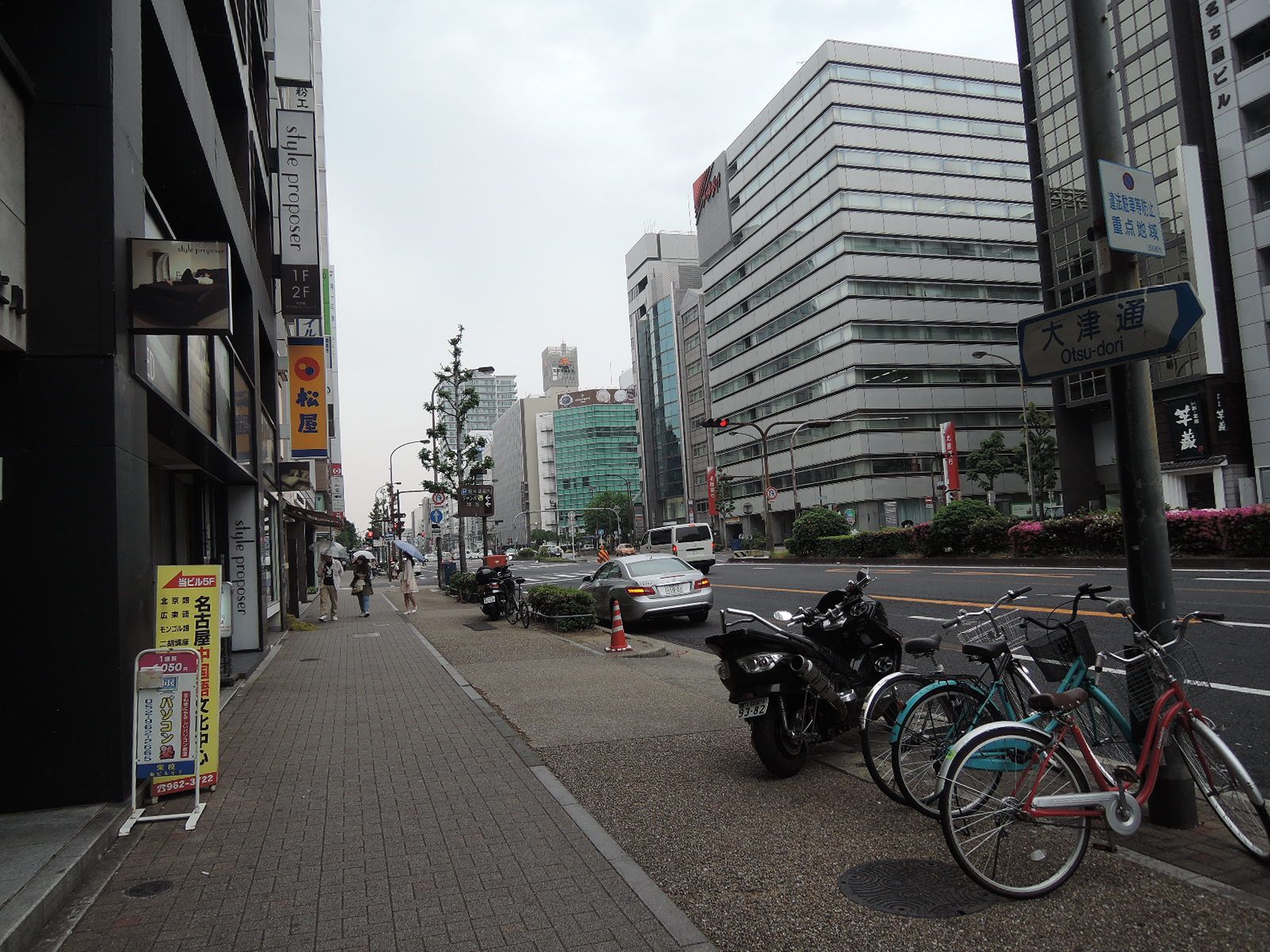 大津通り沿い