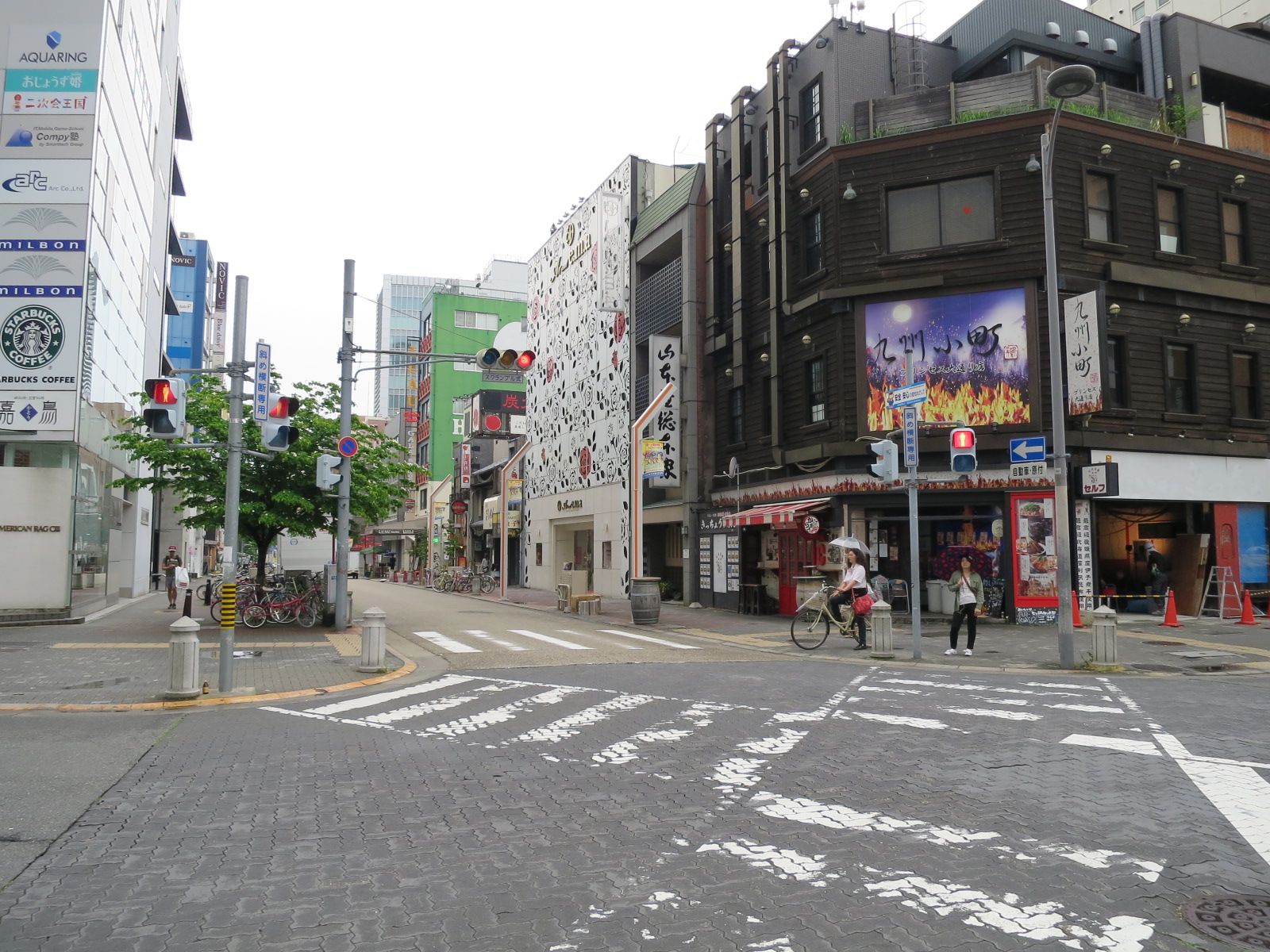 飲食店も豊富な環境