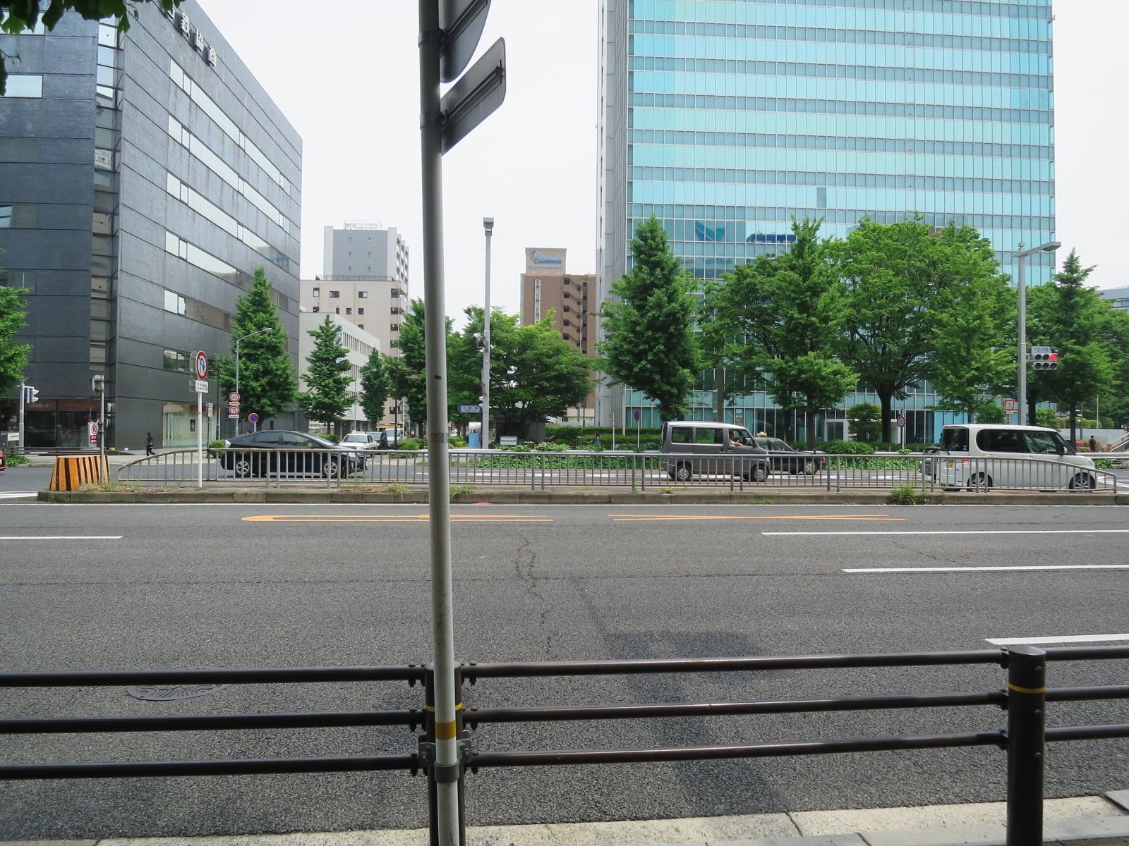広々とした通り