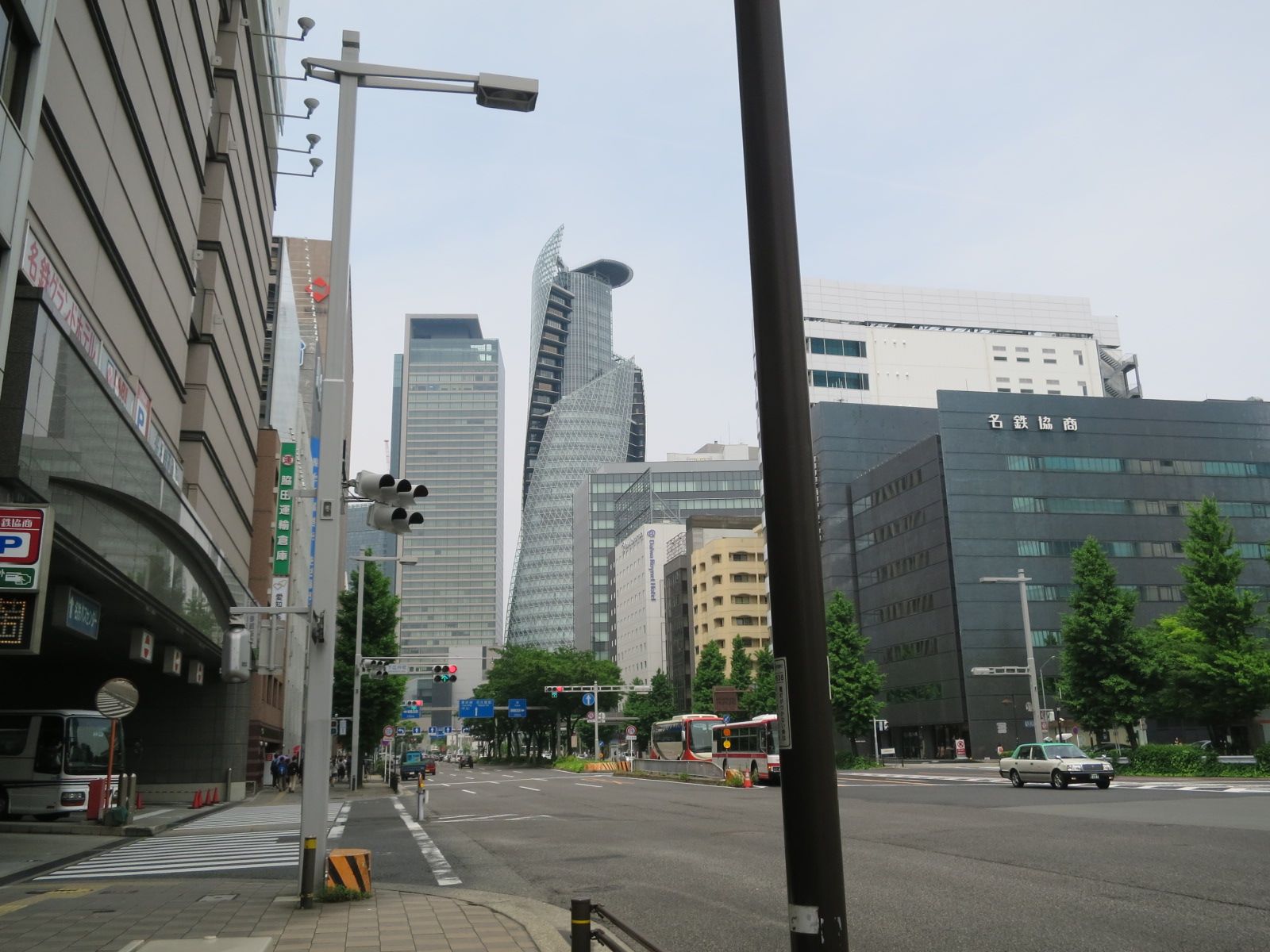 開放感のある名駅通