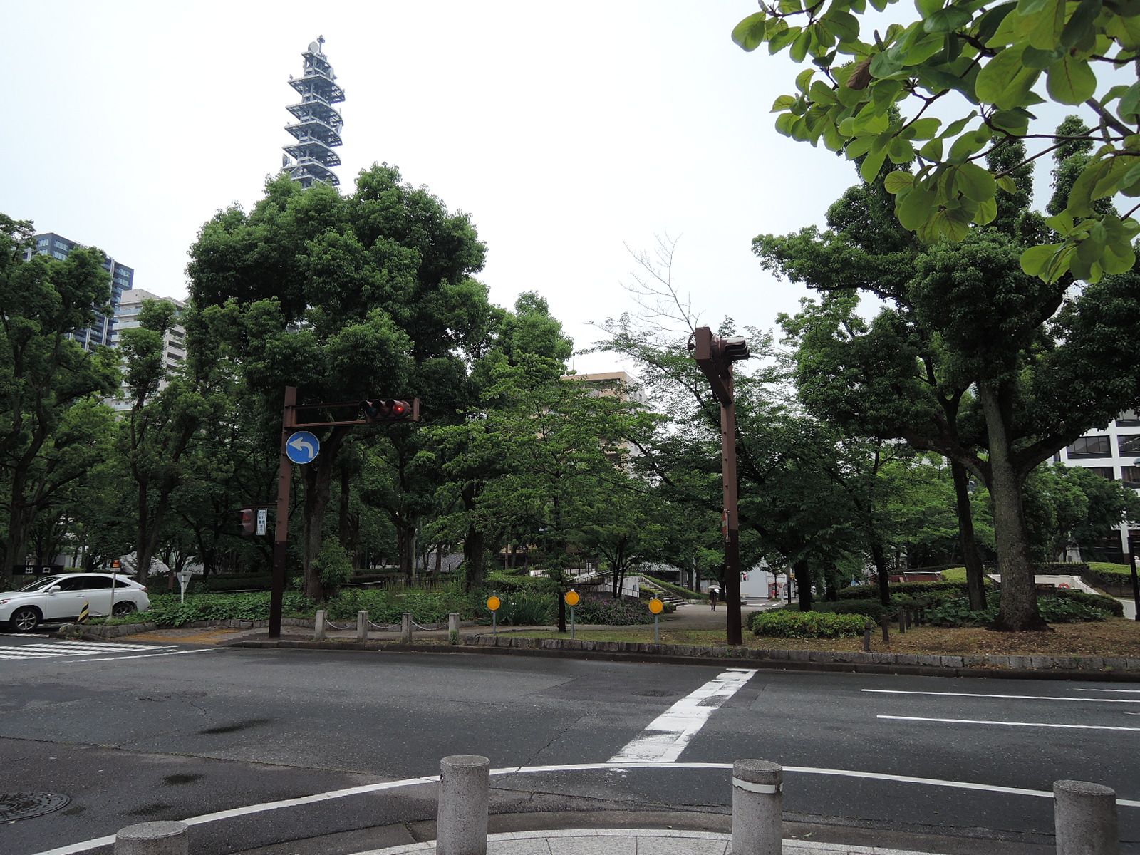 近くの久屋大通公園