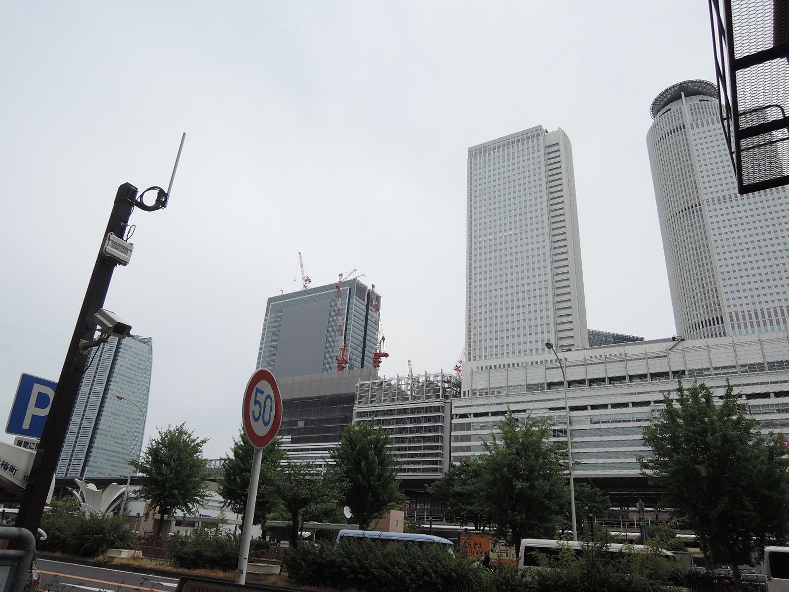 名古屋駅から程近で便利な立地