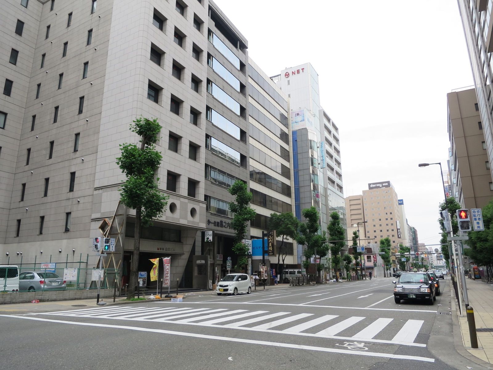 堺筋沿い