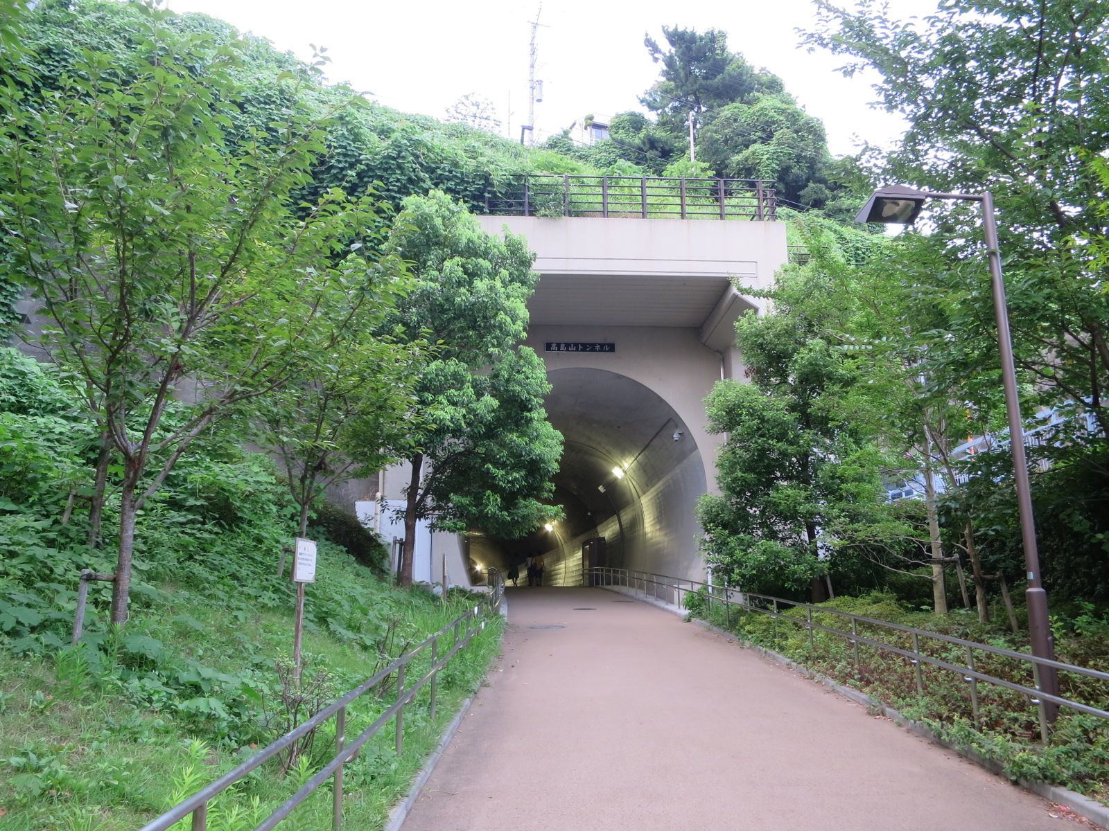 「反町駅」も利用可能