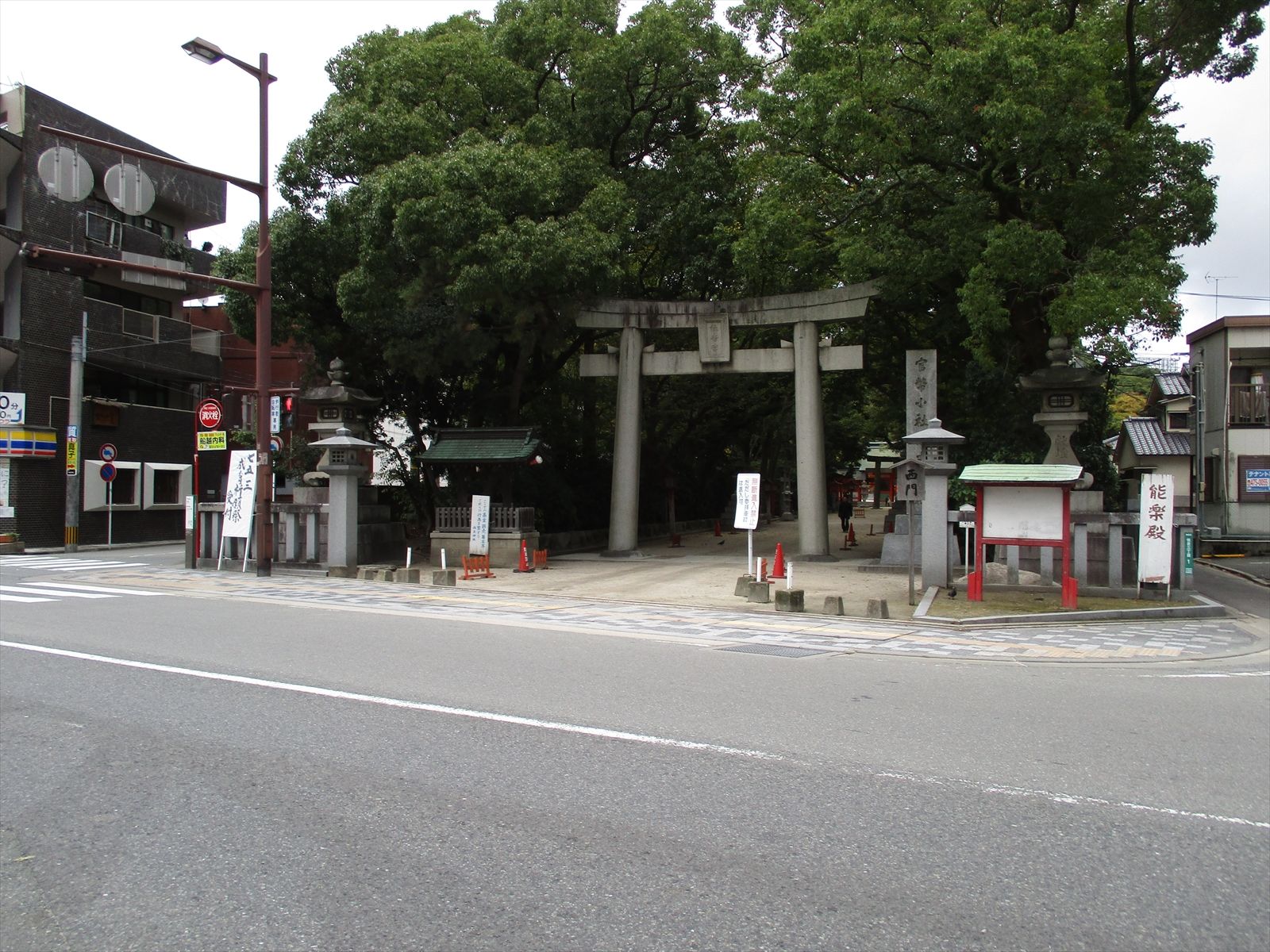 近くの住吉神社