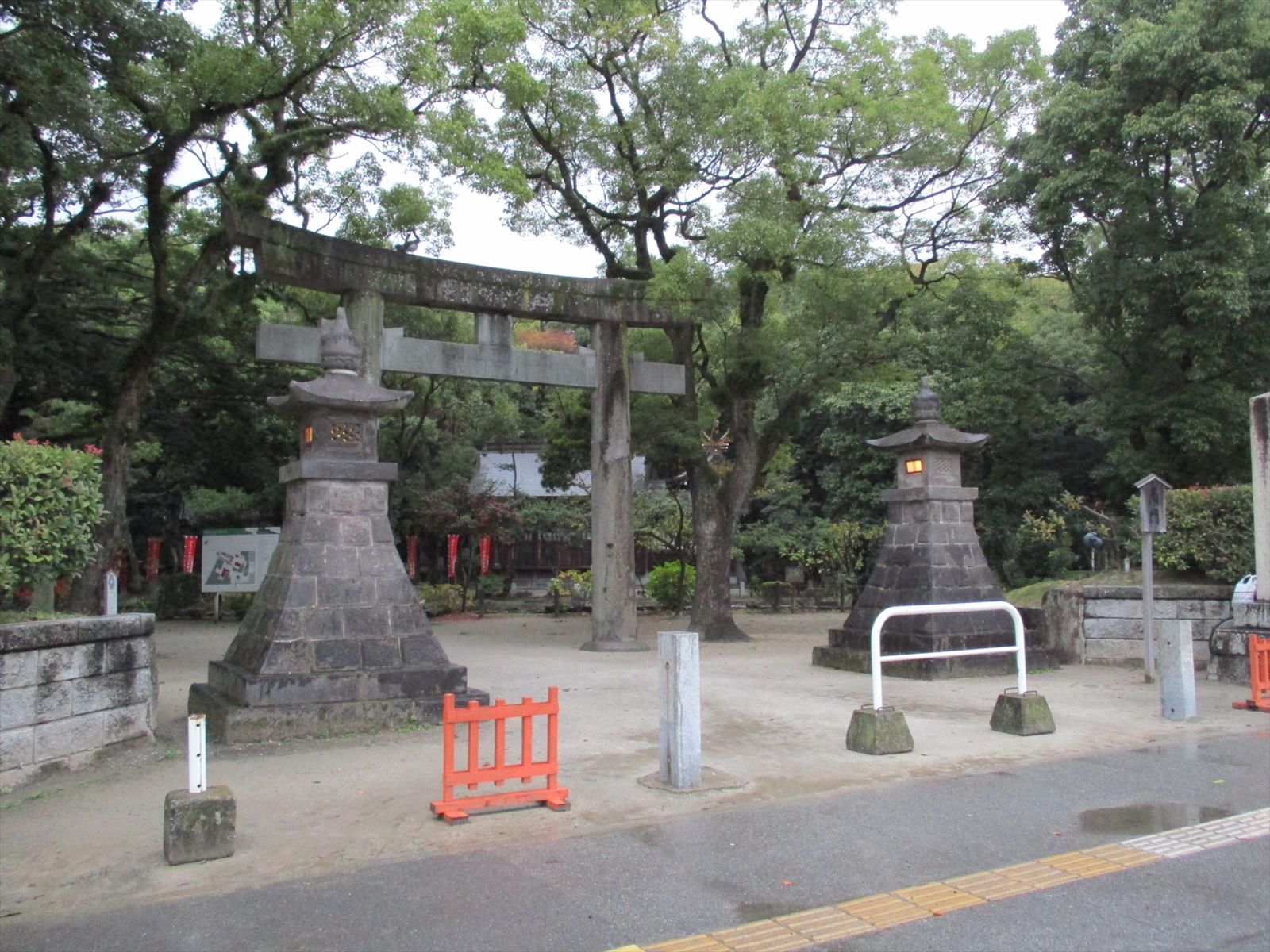 近くの住吉神社