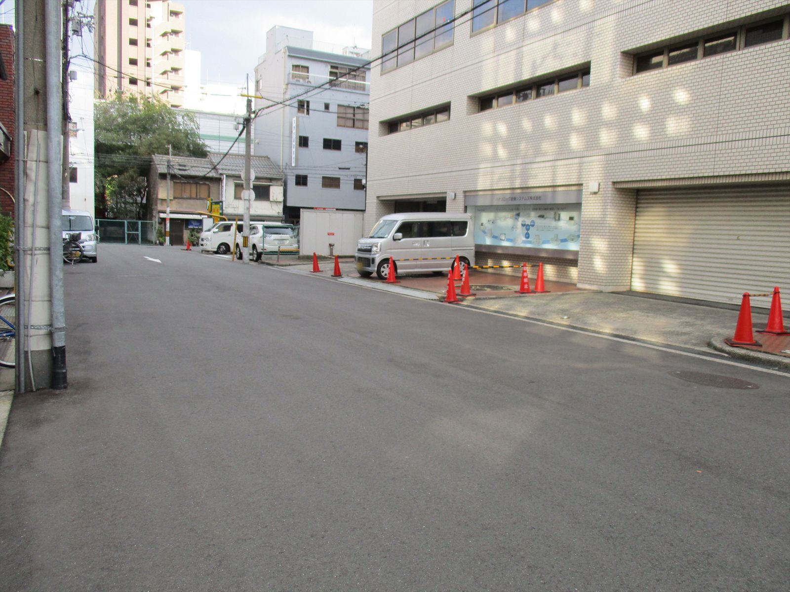 三井船場ビル前面の通り