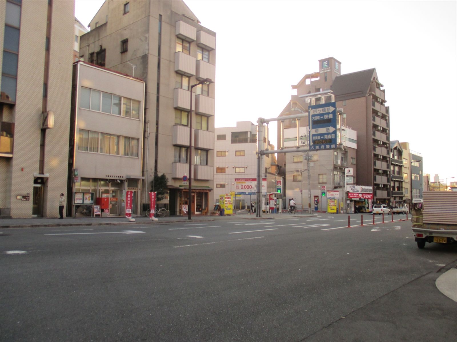 ライオンズマンション夕陽丘前面の通り